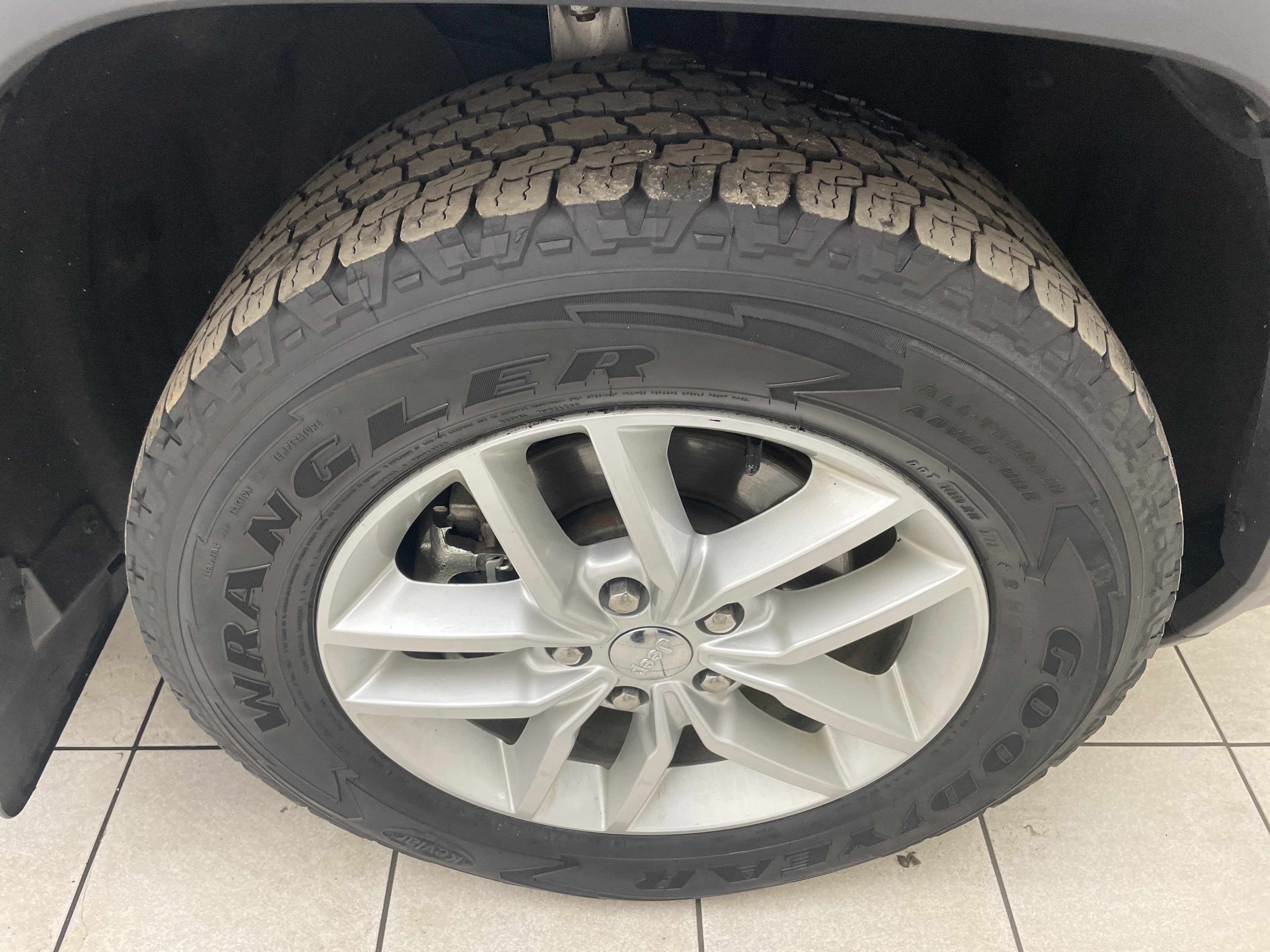 2017 Jeep Grand Cherokee Laredo 4x4