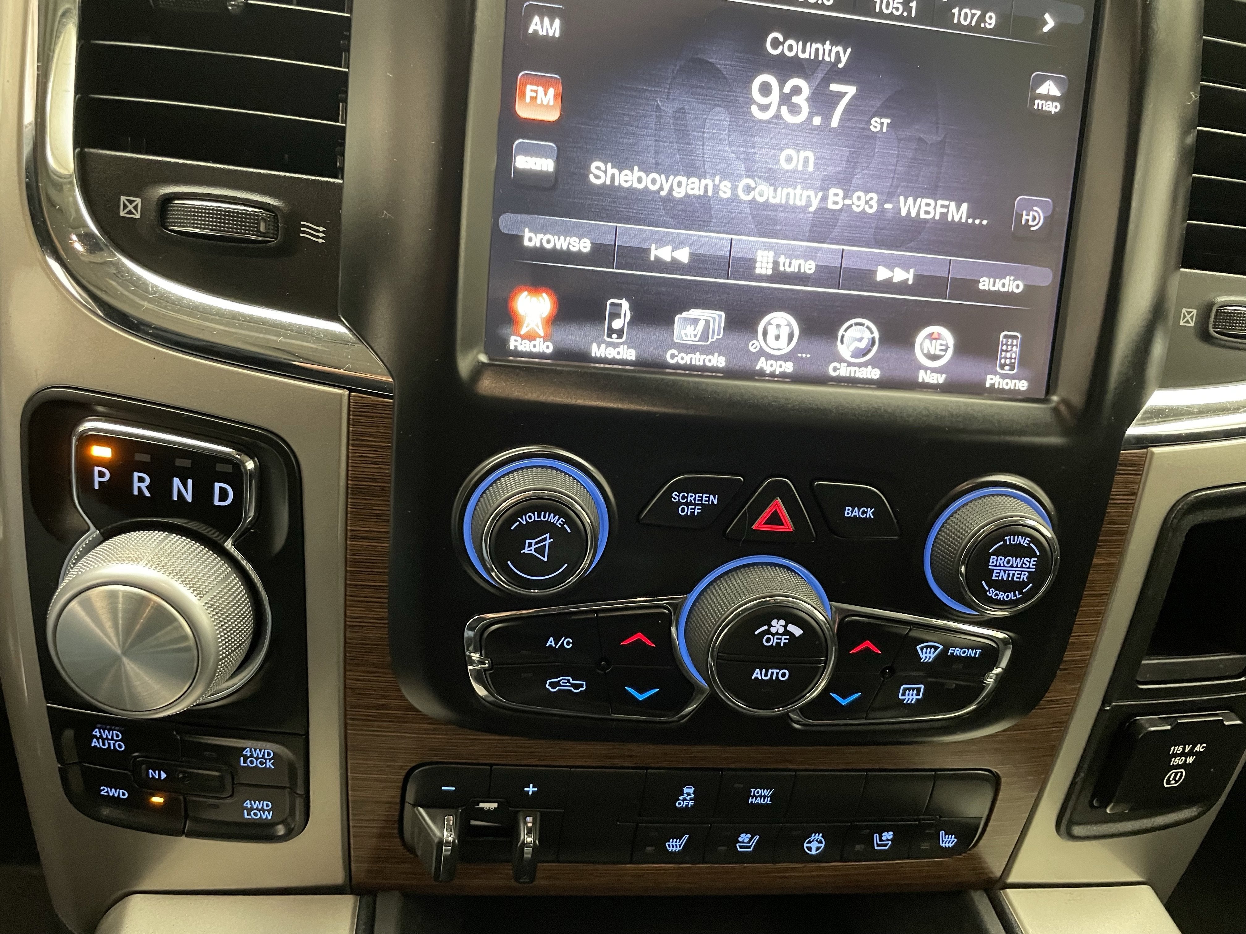2016 RAM 1500 Laramie