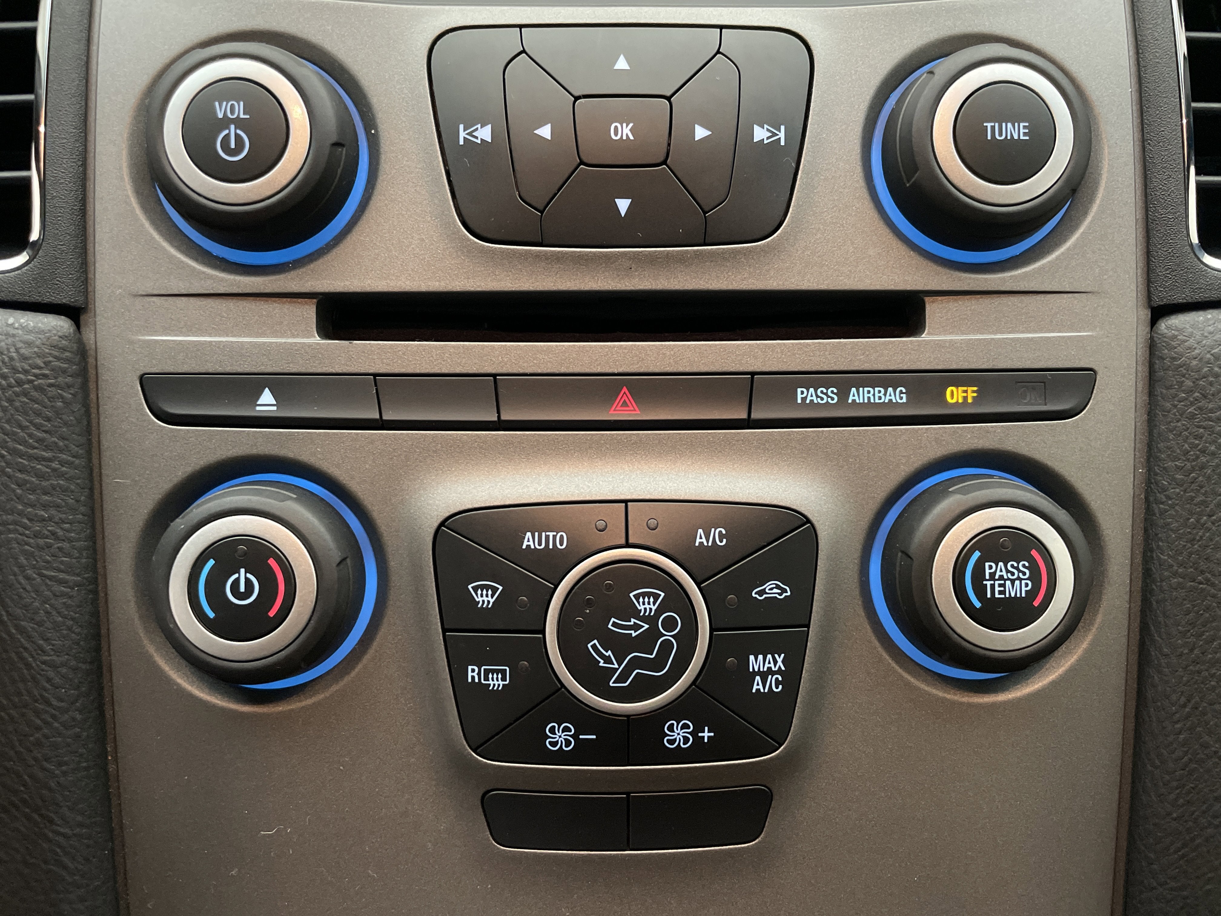 2018 Ford Taurus SEL