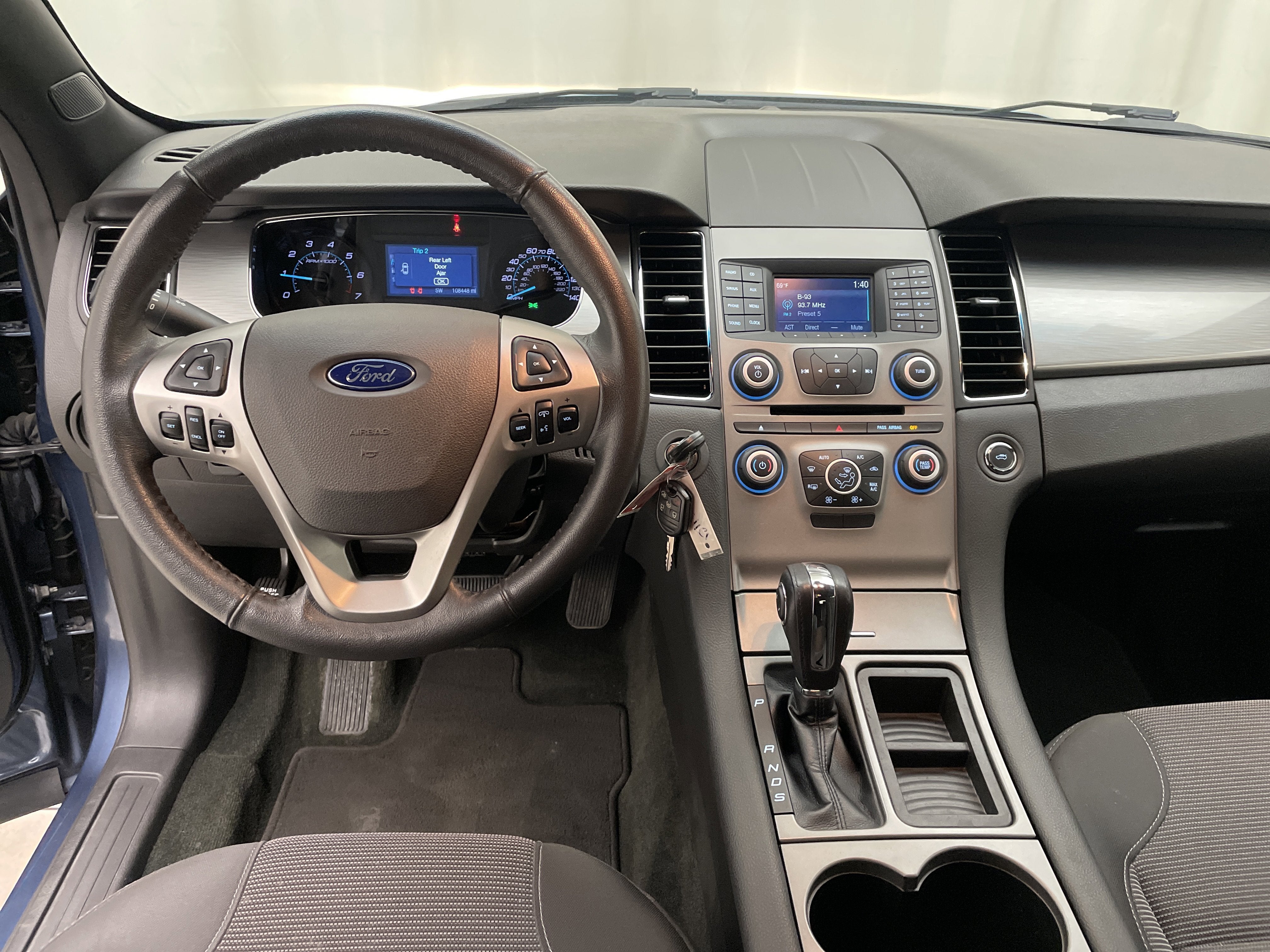 2018 Ford Taurus SEL