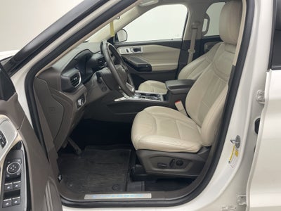 2022 Ford Explorer Platinum