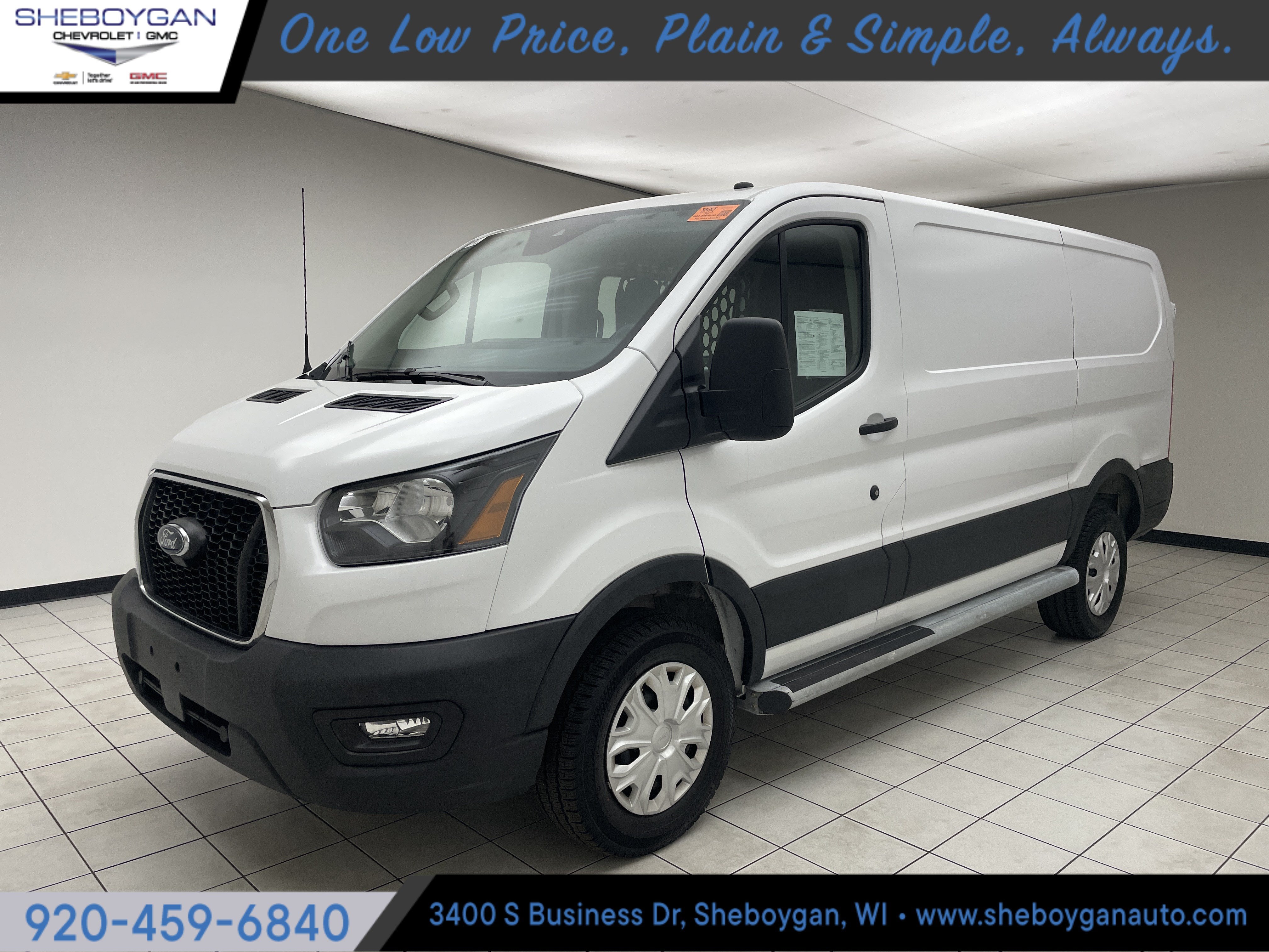 2025 Ford Transit Cargo Van T-250 130" Low Rf 9070 GVWR RWD