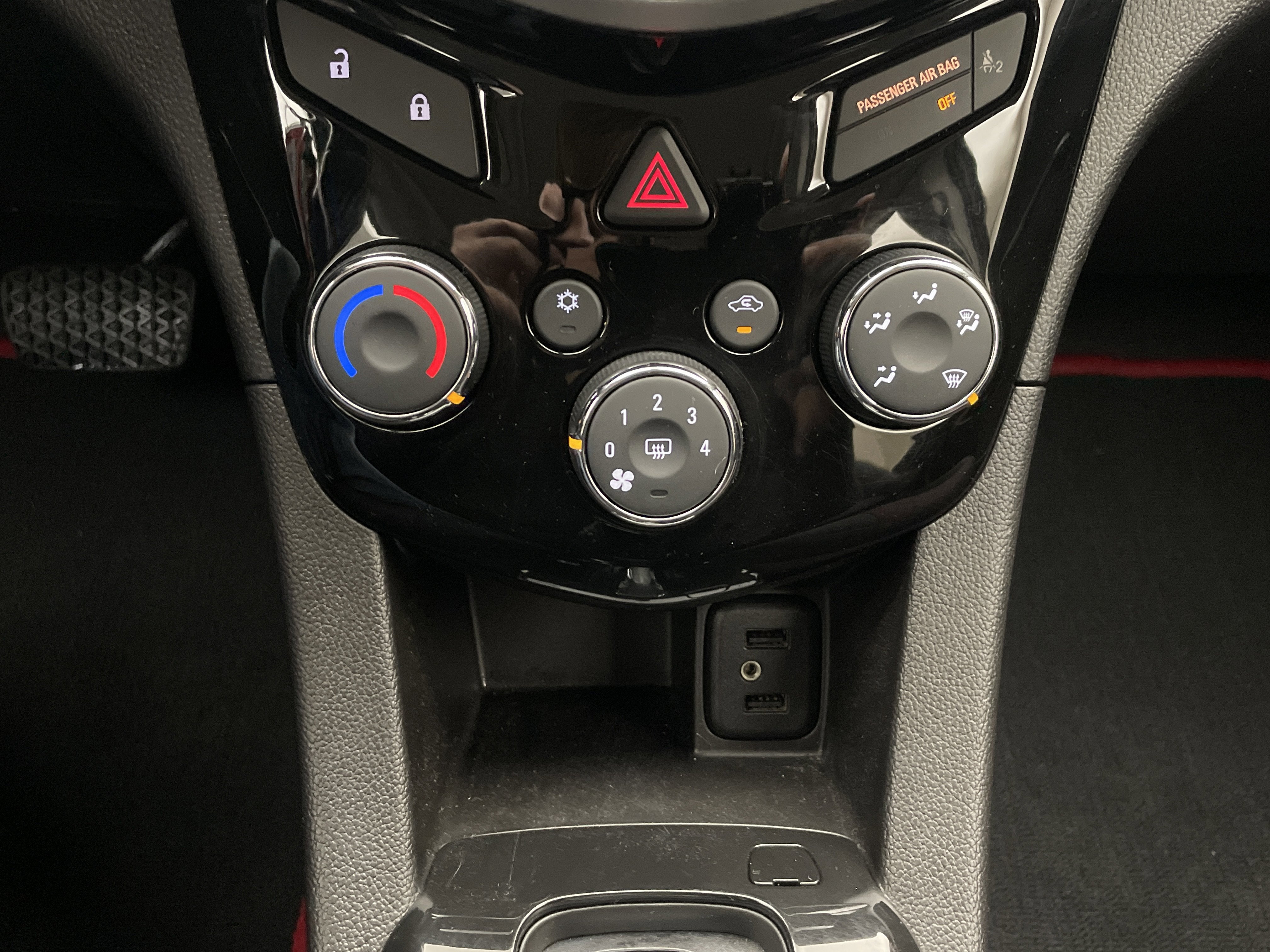 2017 Chevrolet Sonic LT