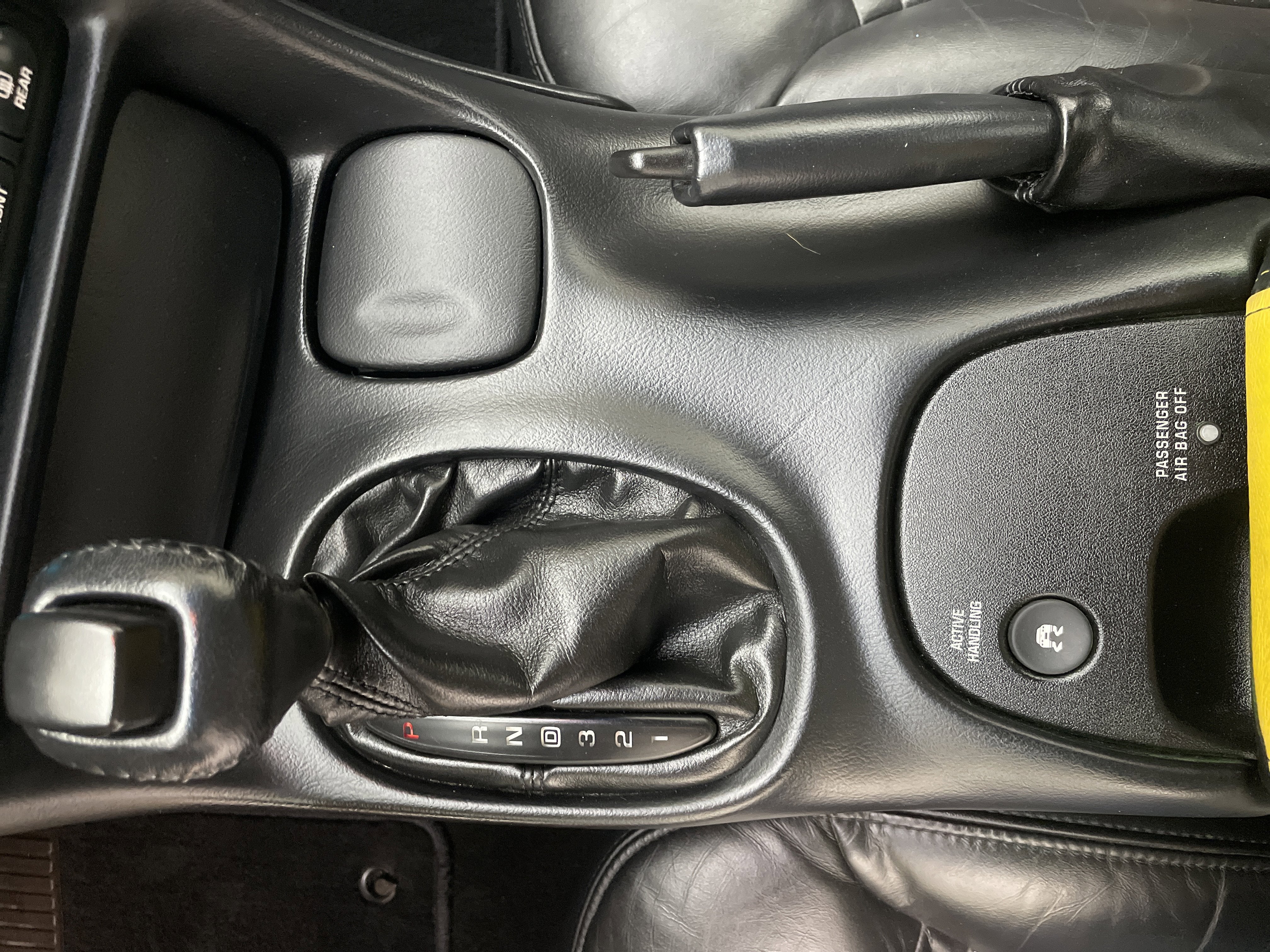 2004 Chevrolet Corvette 2dr Cpe