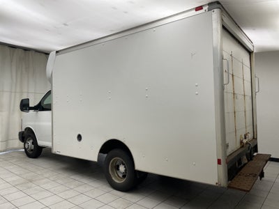 2014 Chevrolet Express Cutaway 3500 3500
