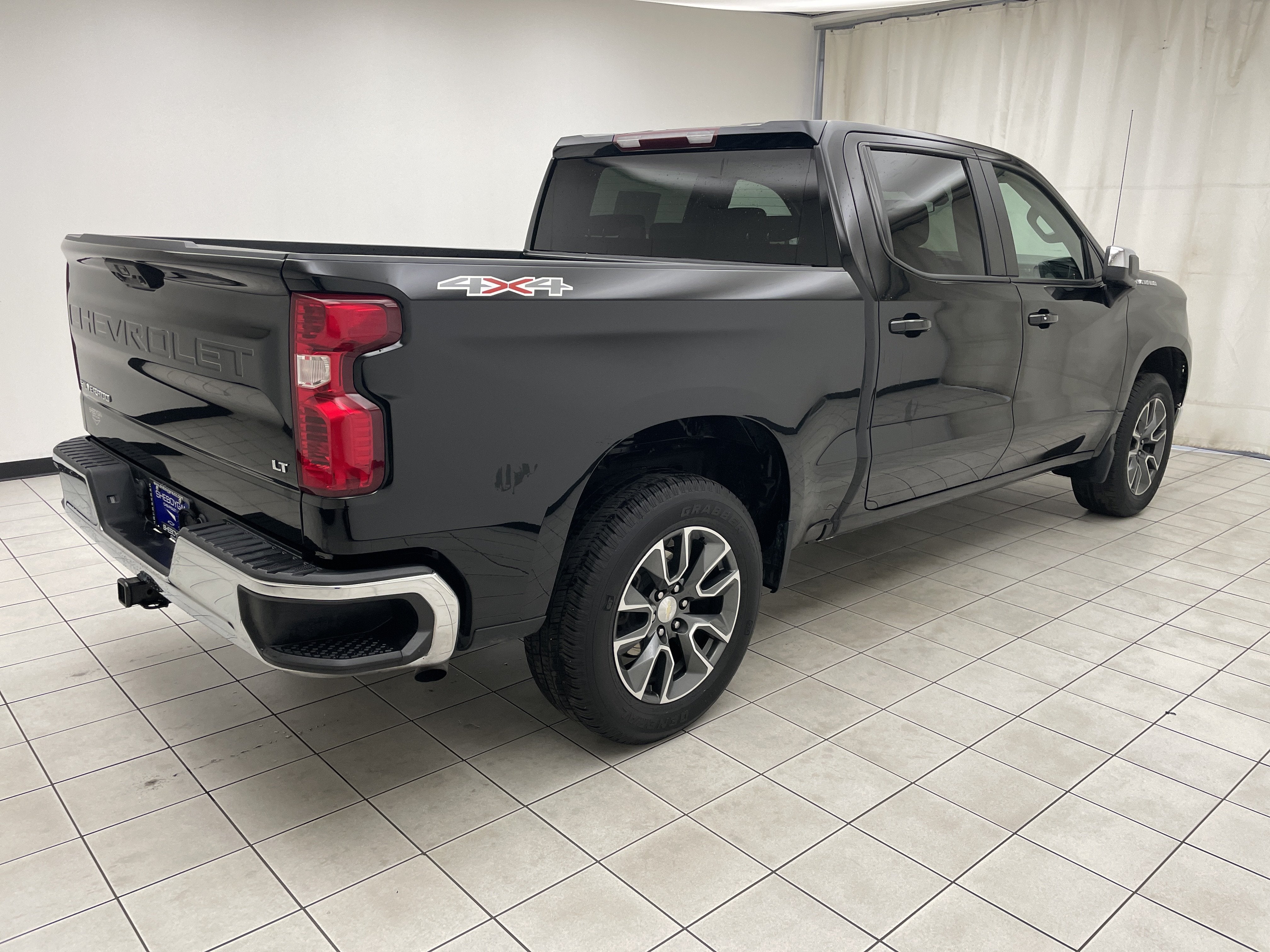 2024 Chevrolet Silverado 1500 LT (2FL)