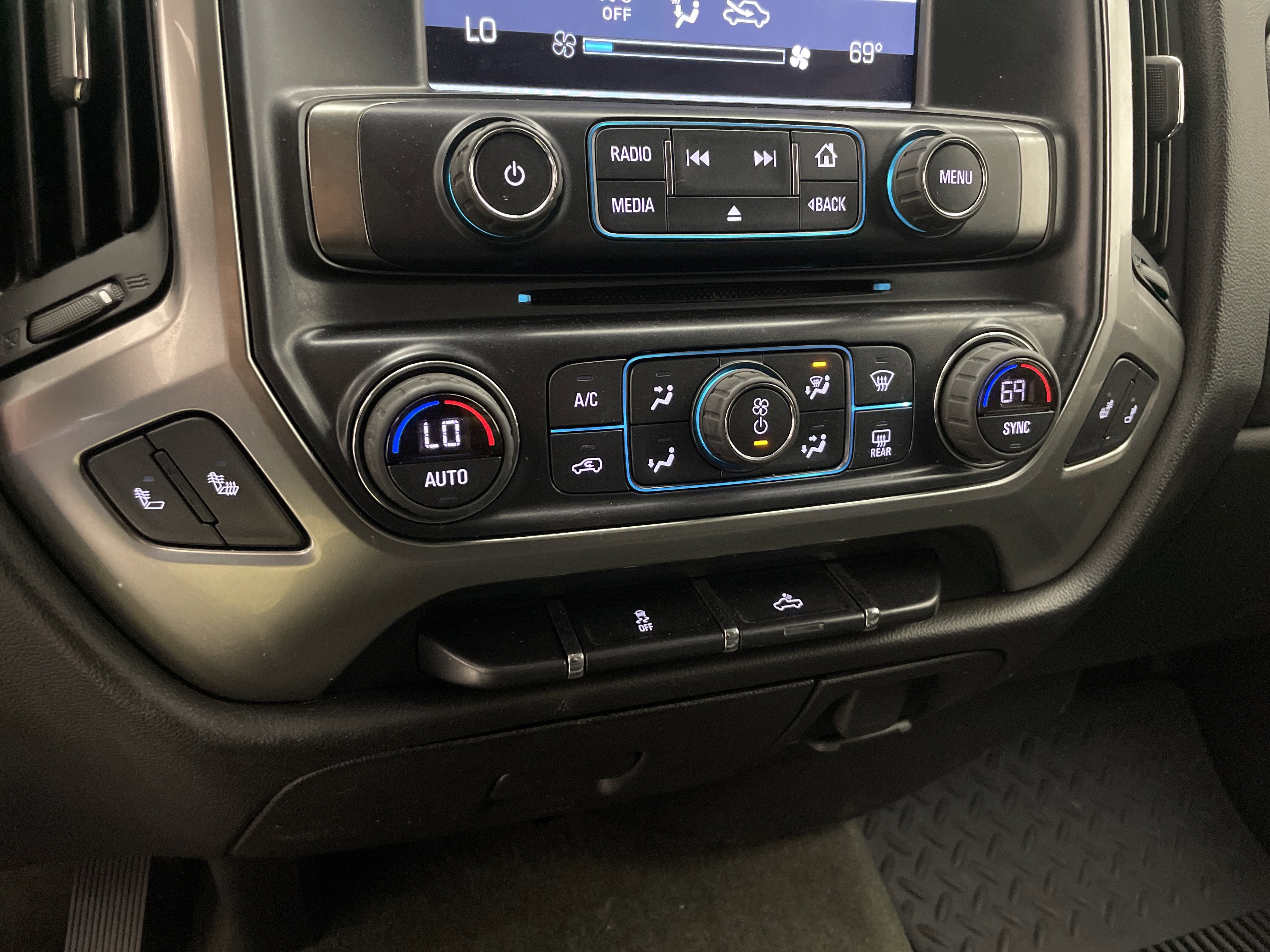 2017 Chevrolet Silverado 1500 LT