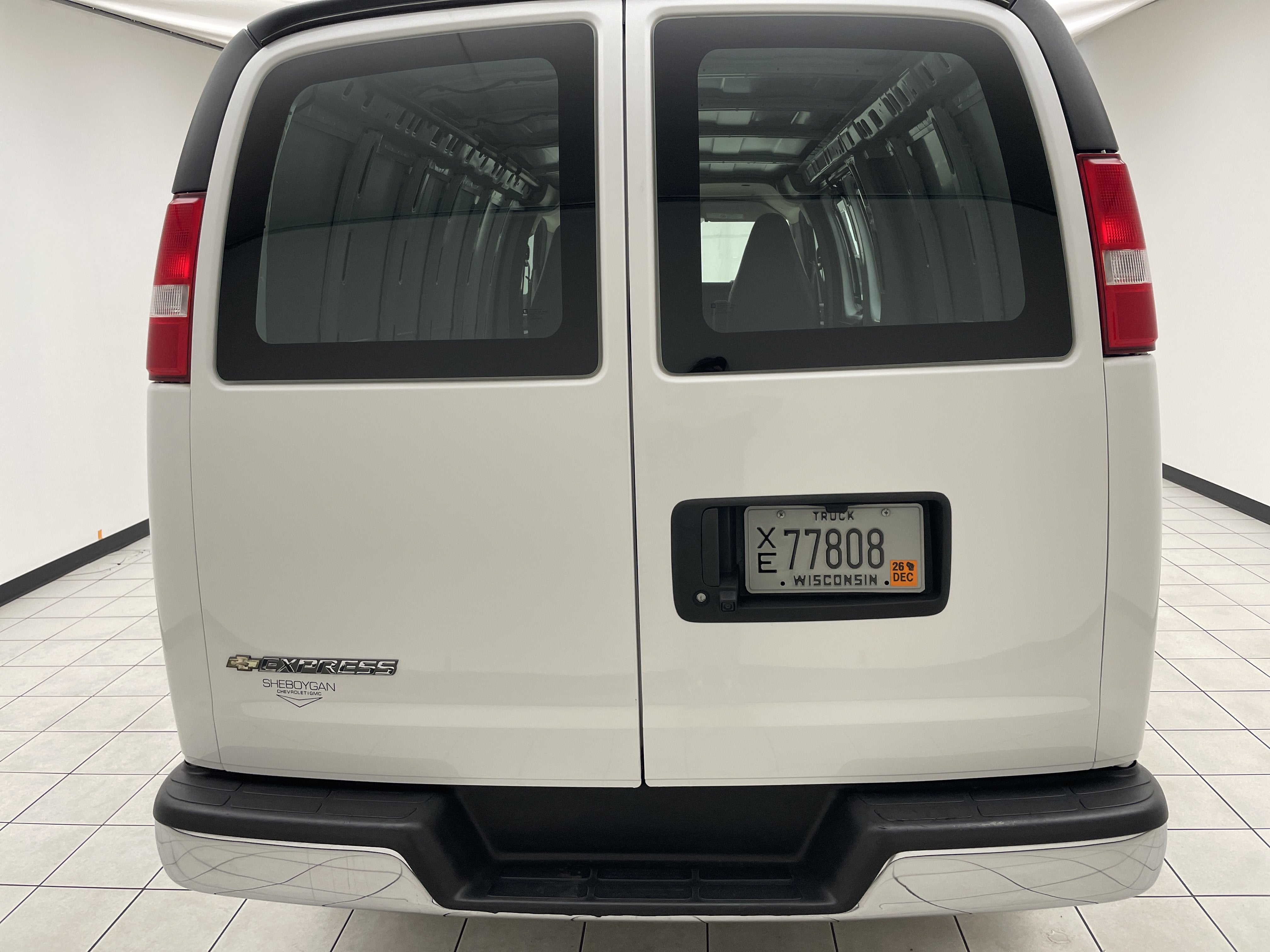 2024 Chevrolet Express Cargo 2500 WT