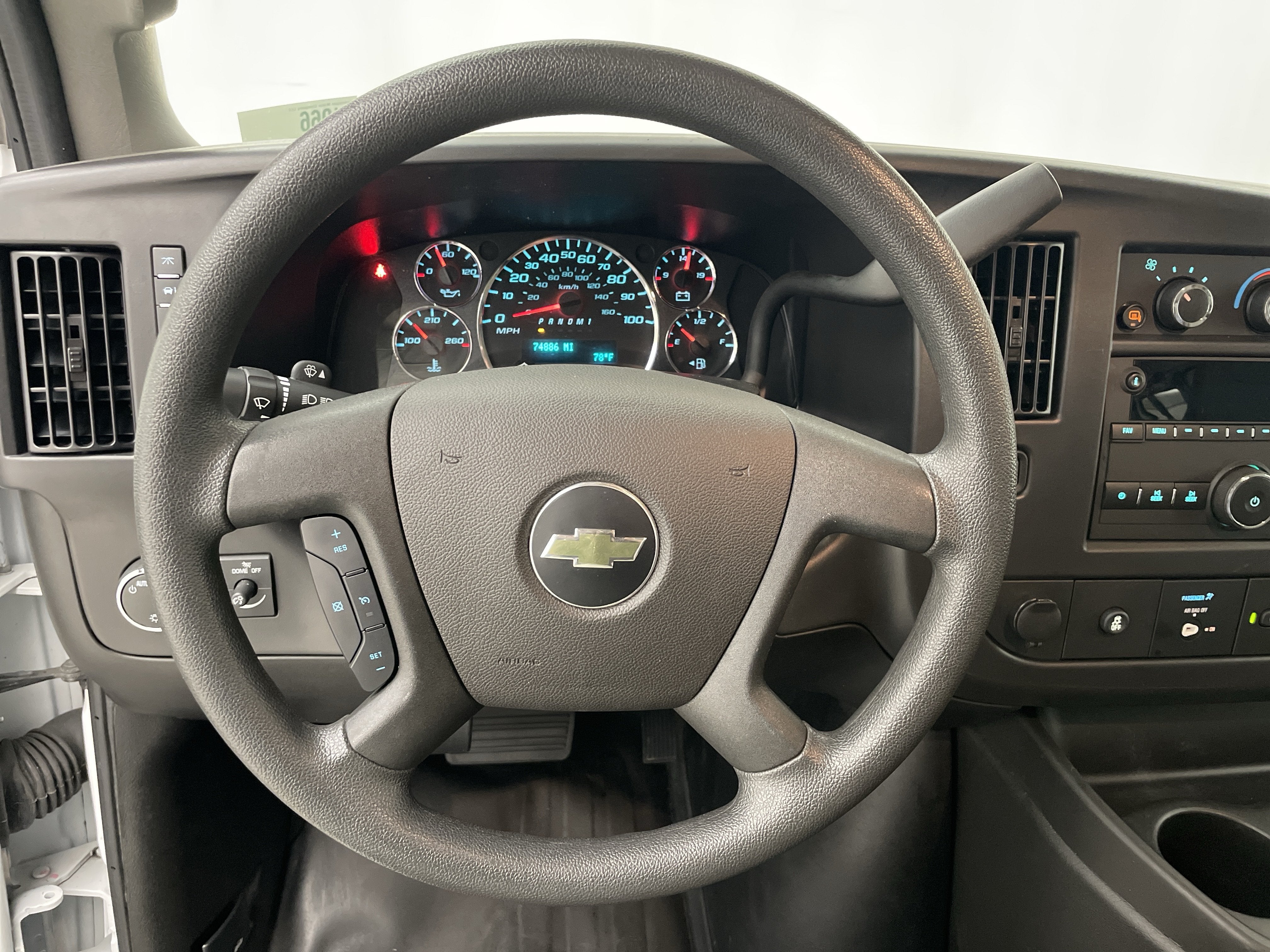 2024 Chevrolet Express Cargo 2500 WT