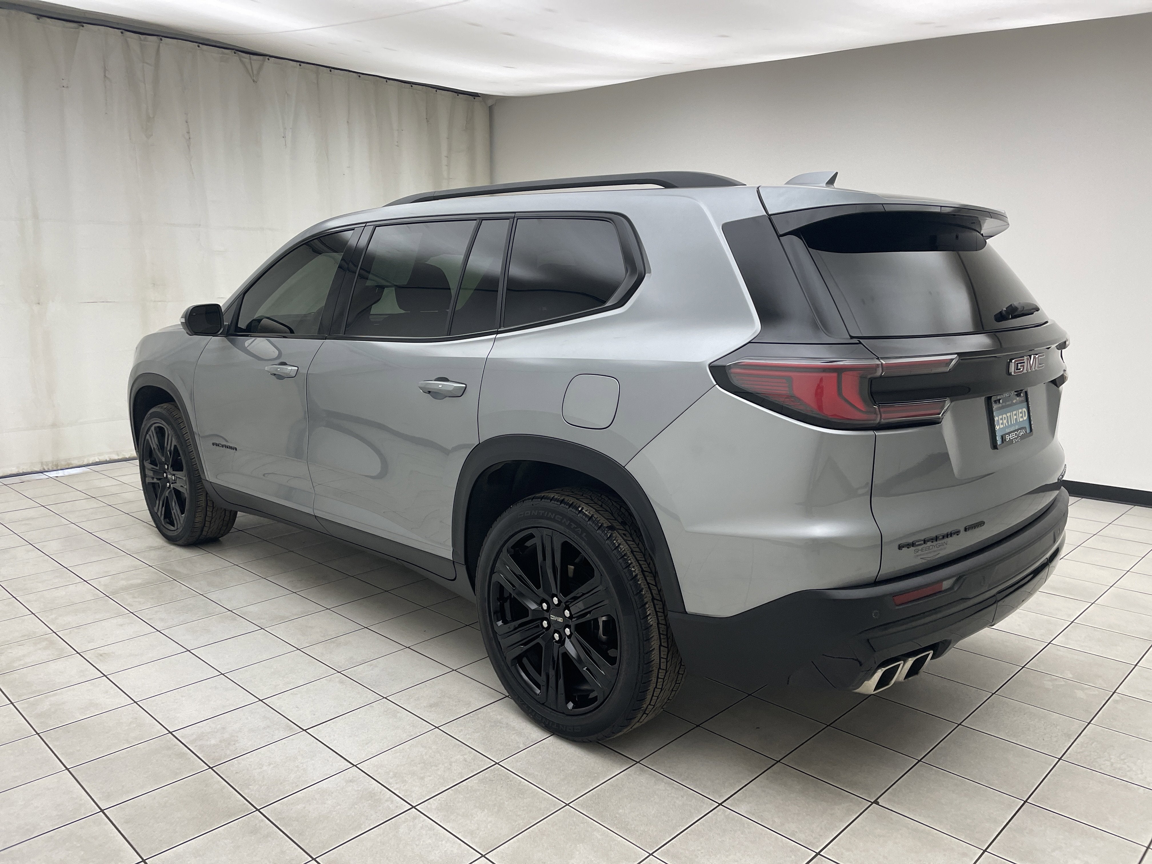2024 GMC Acadia Elevation