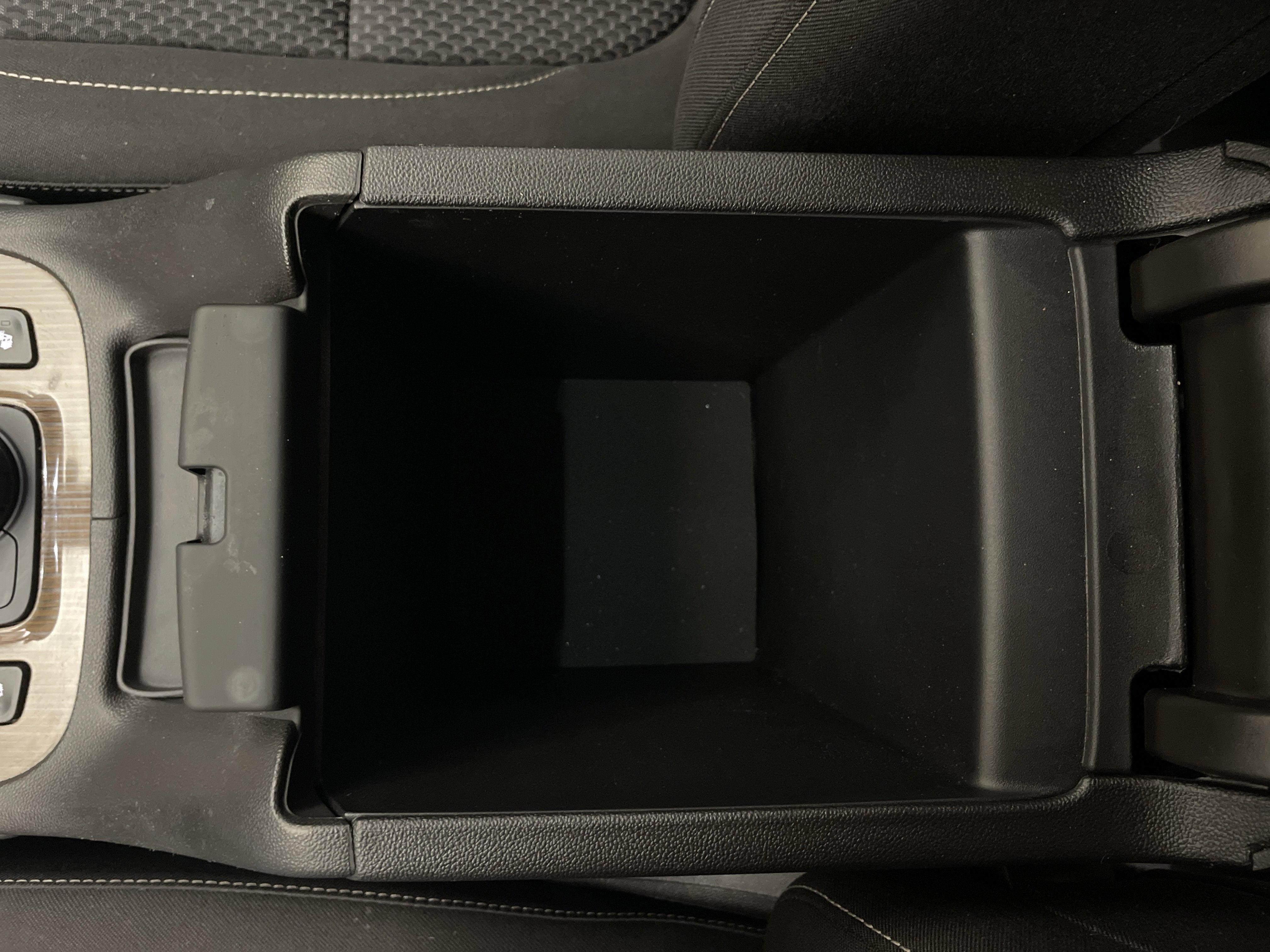 2023 GMC Acadia SLE - Photo 23