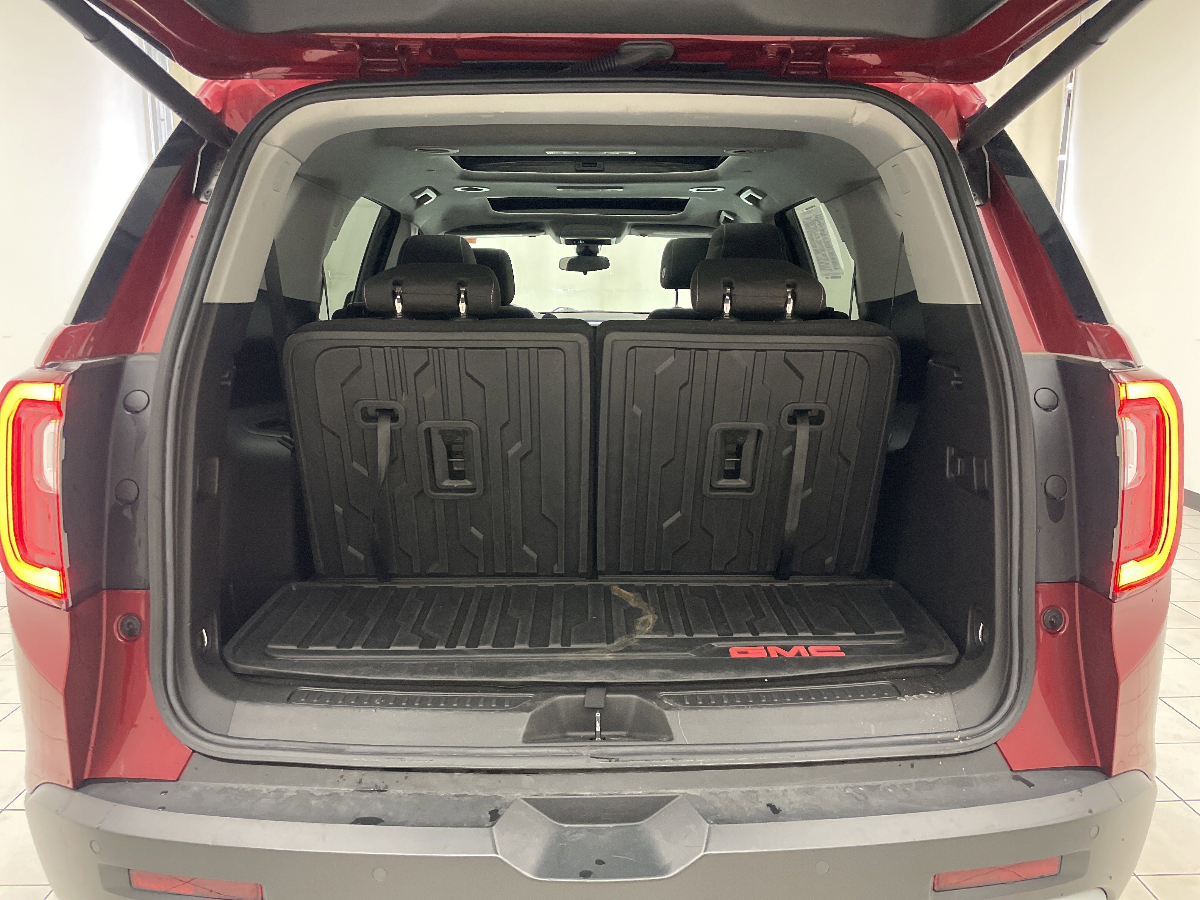 2023 GMC Acadia SLE - Photo 33