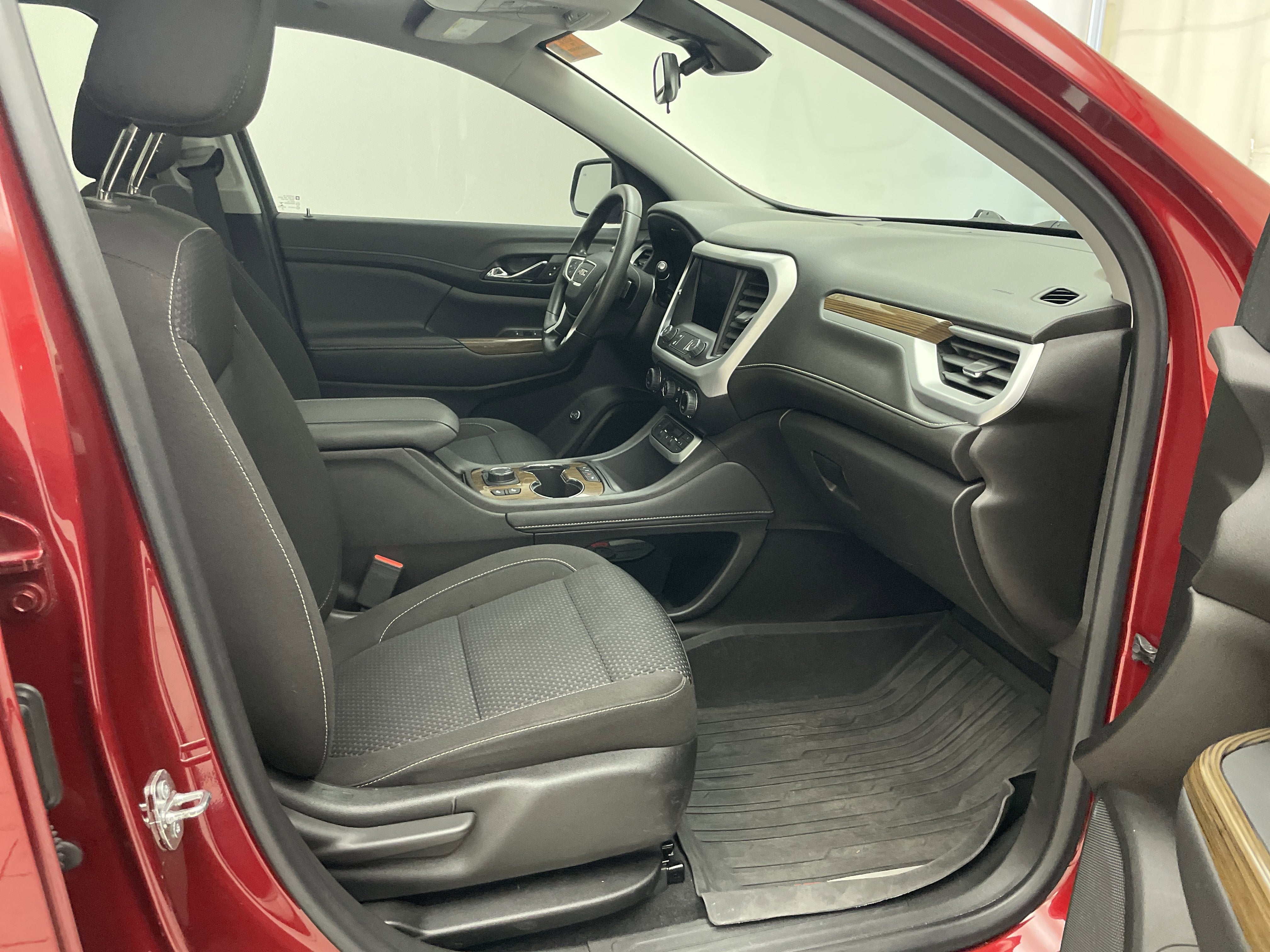 2023 GMC Acadia SLE - Photo 36