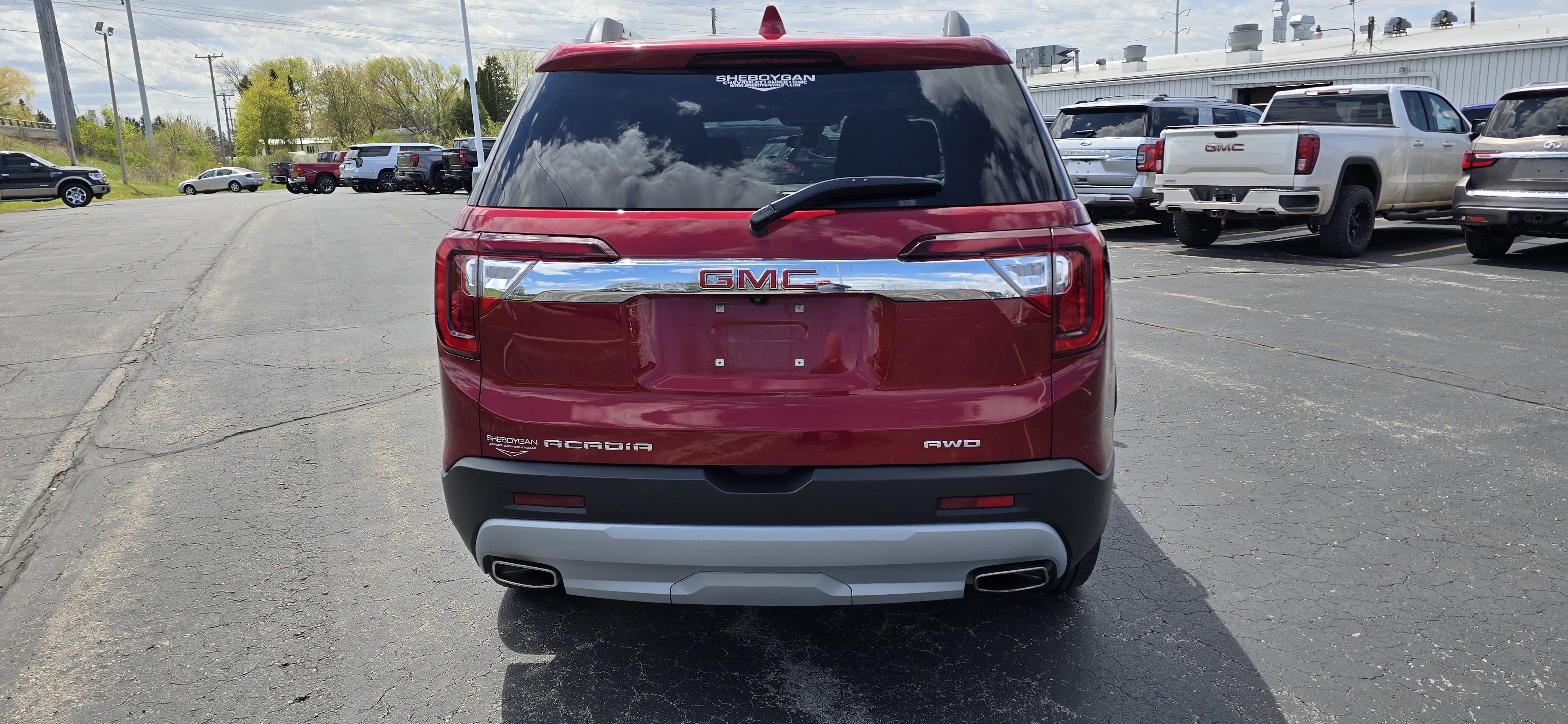 2023 GMC Acadia SLE