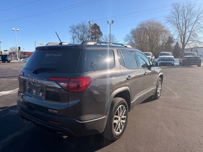 2017 GMC Acadia SLE