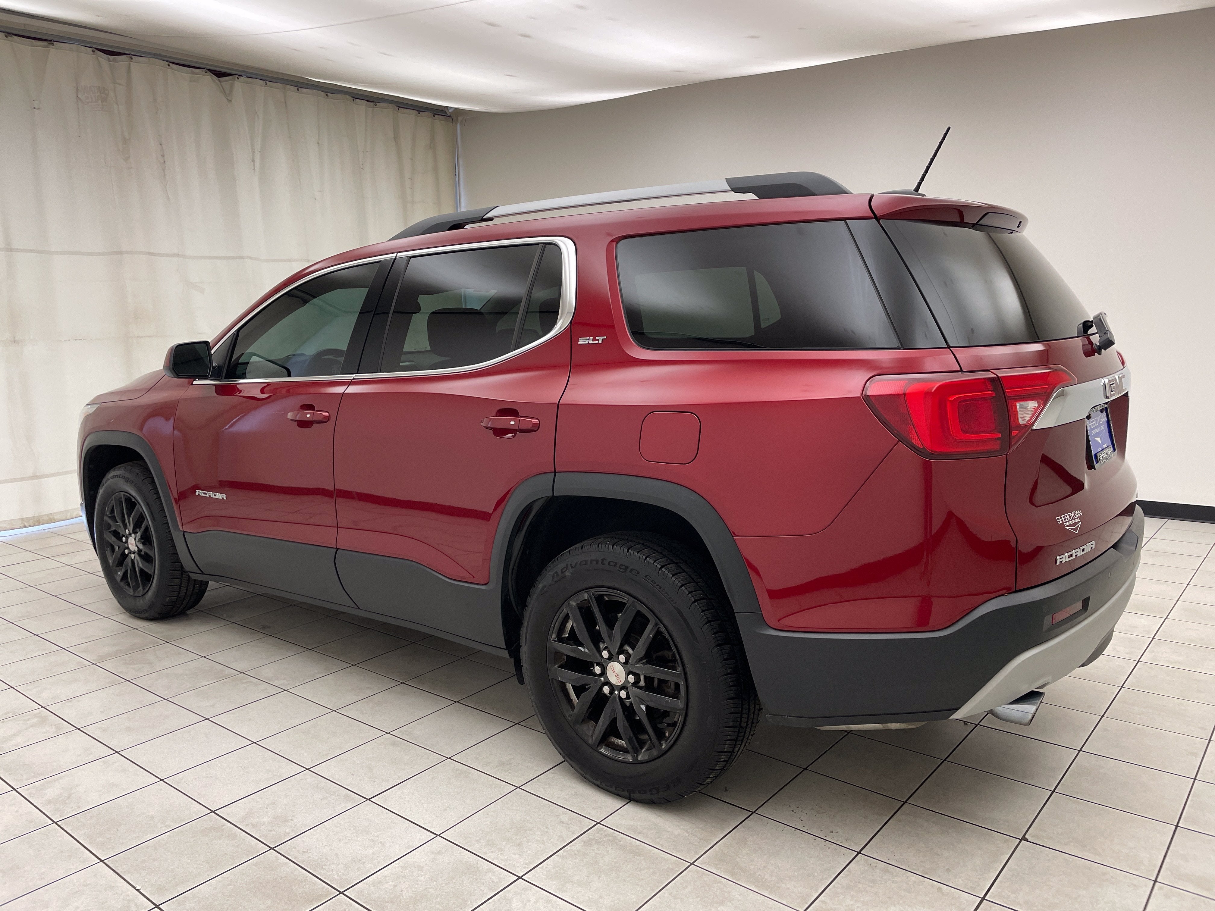 2019 GMC Acadia SLT