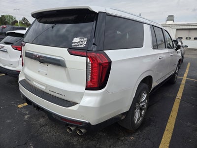 2022 GMC Yukon XL Denali