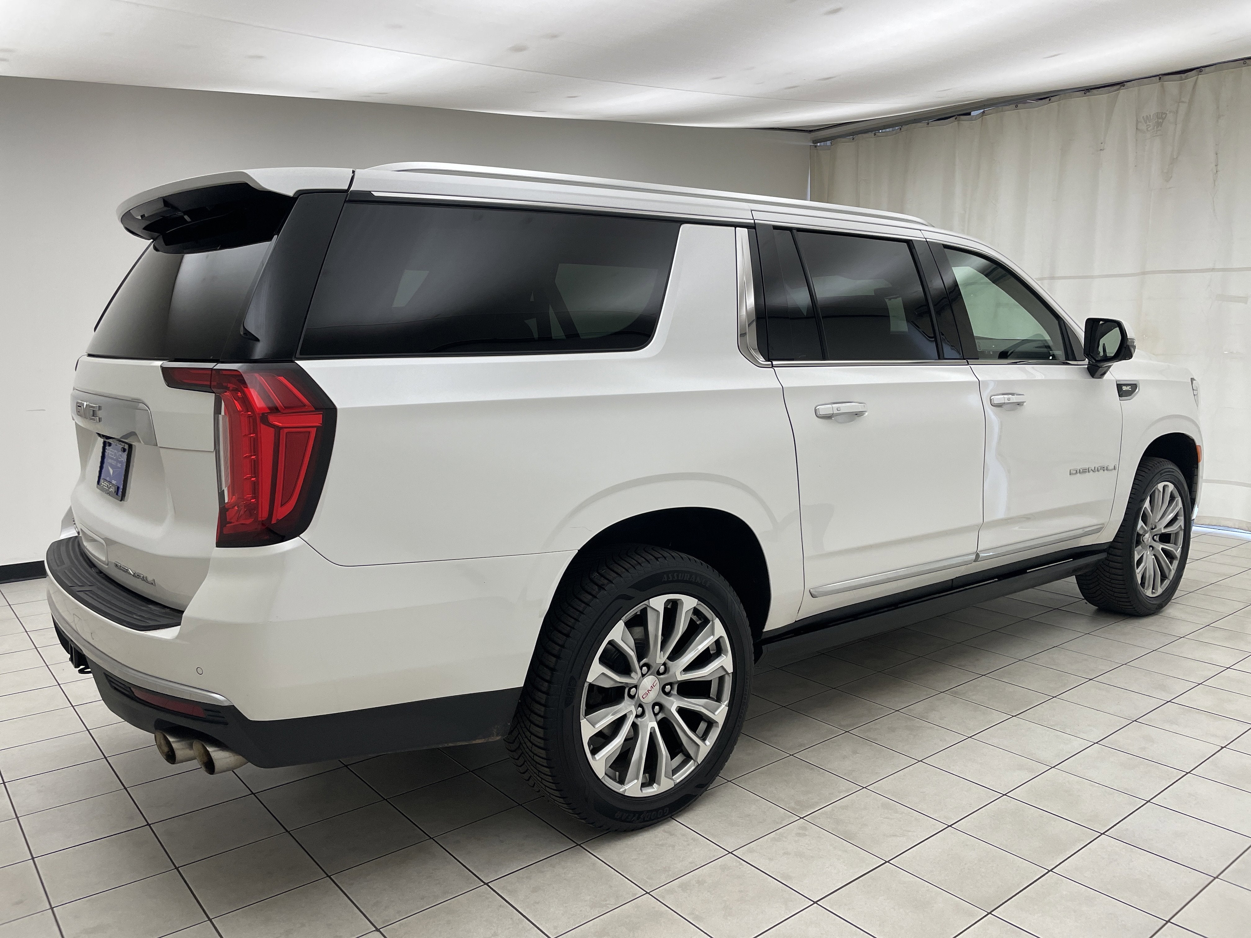 2022 GMC Yukon XL Denali