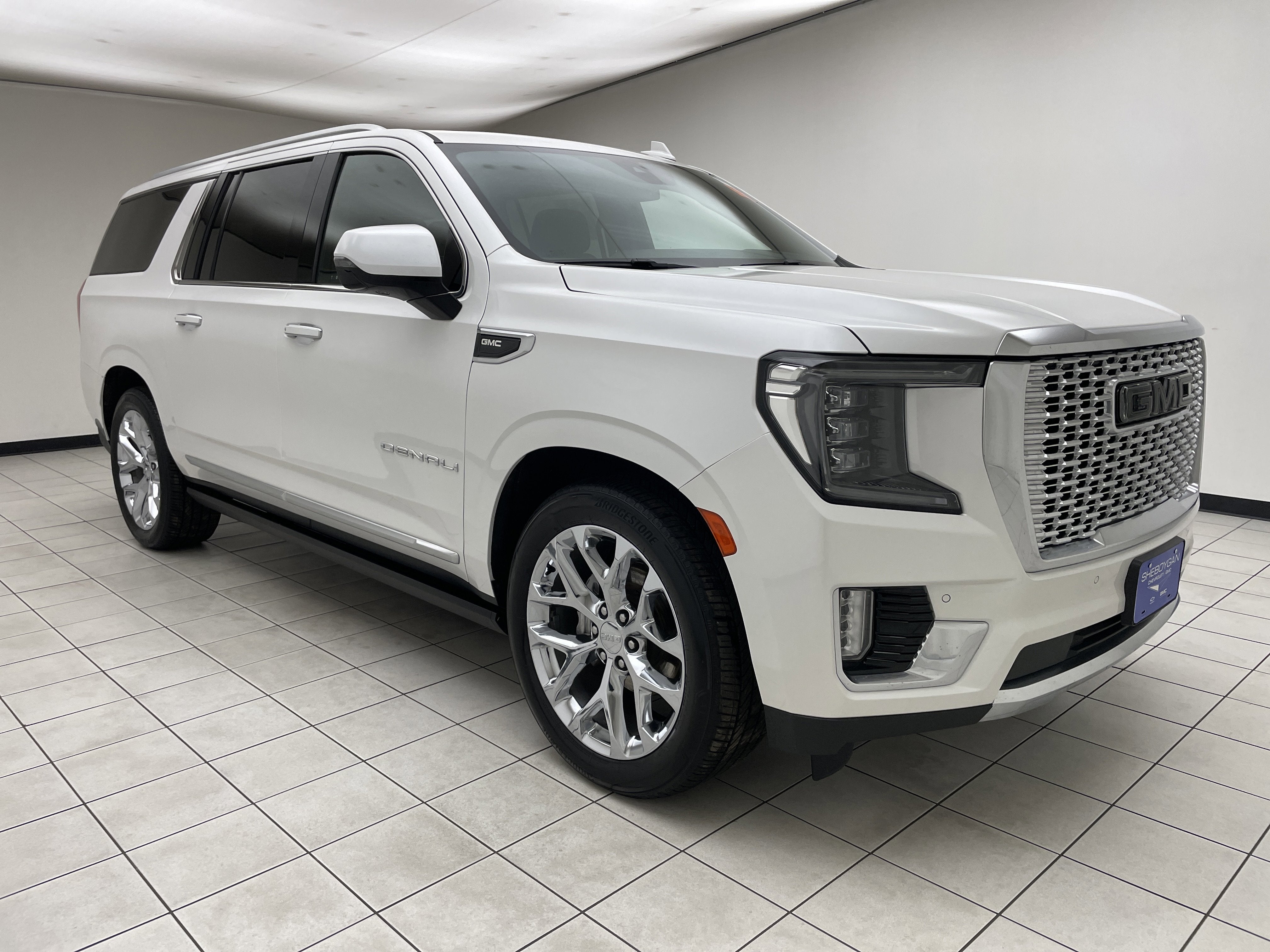 2022 GMC Yukon XL Denali