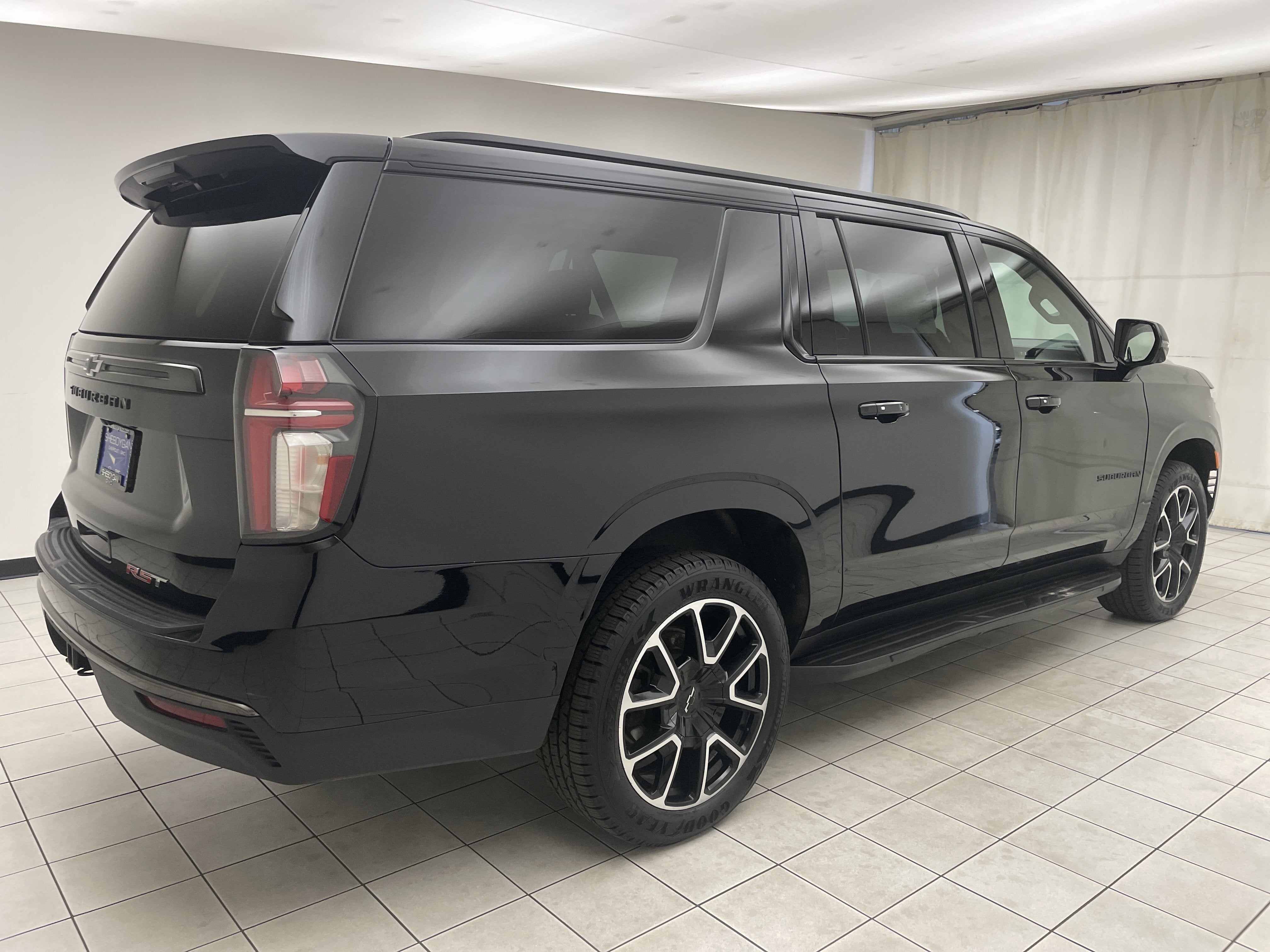 2022 Chevrolet Suburban RST
