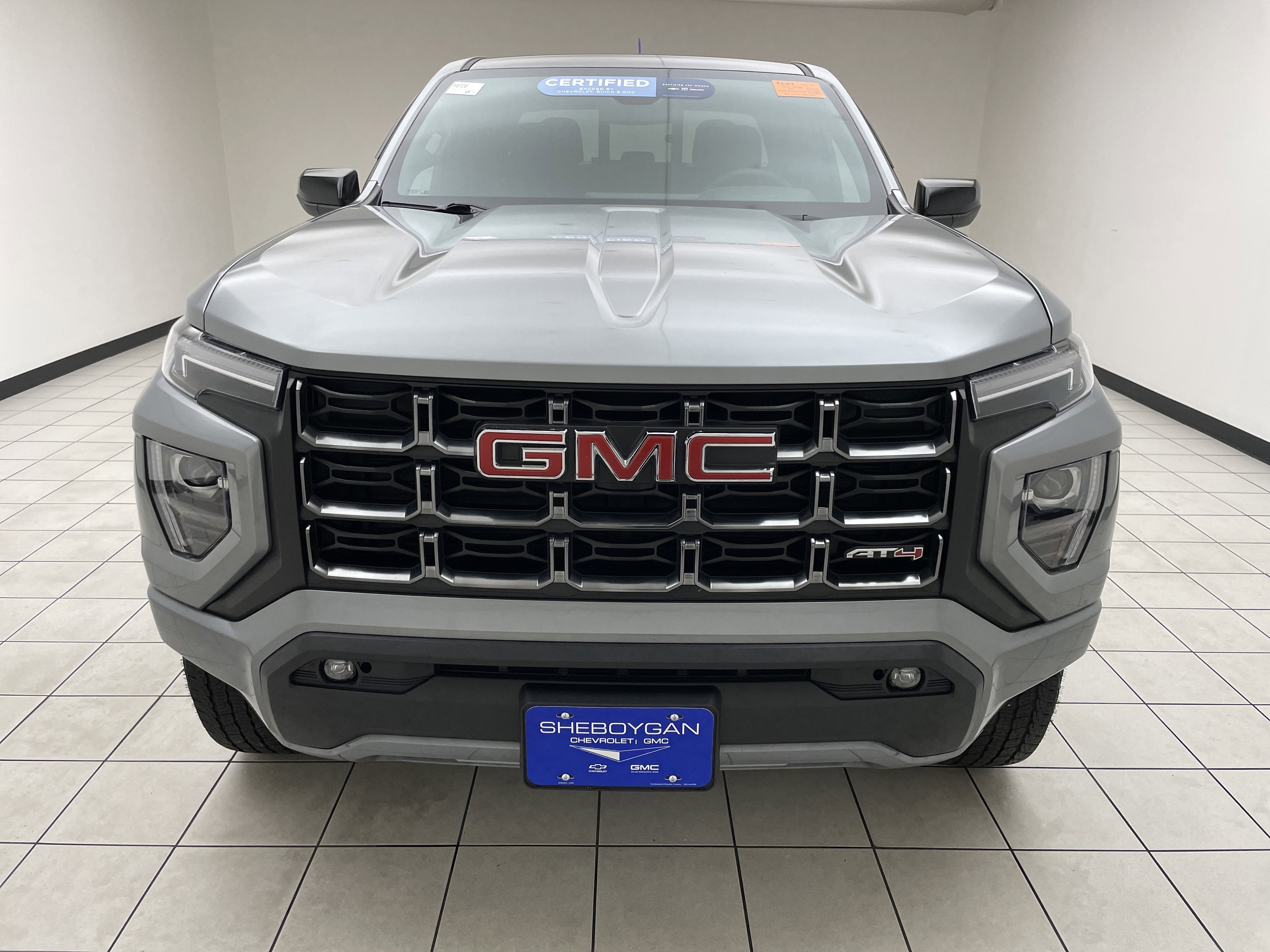 2023 GMC Canyon AT4