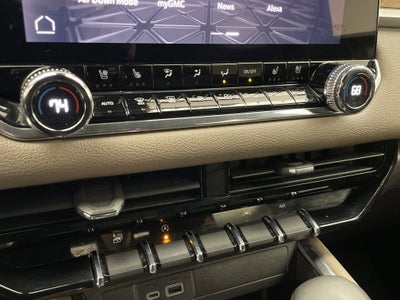 2023 GMC Canyon Denali