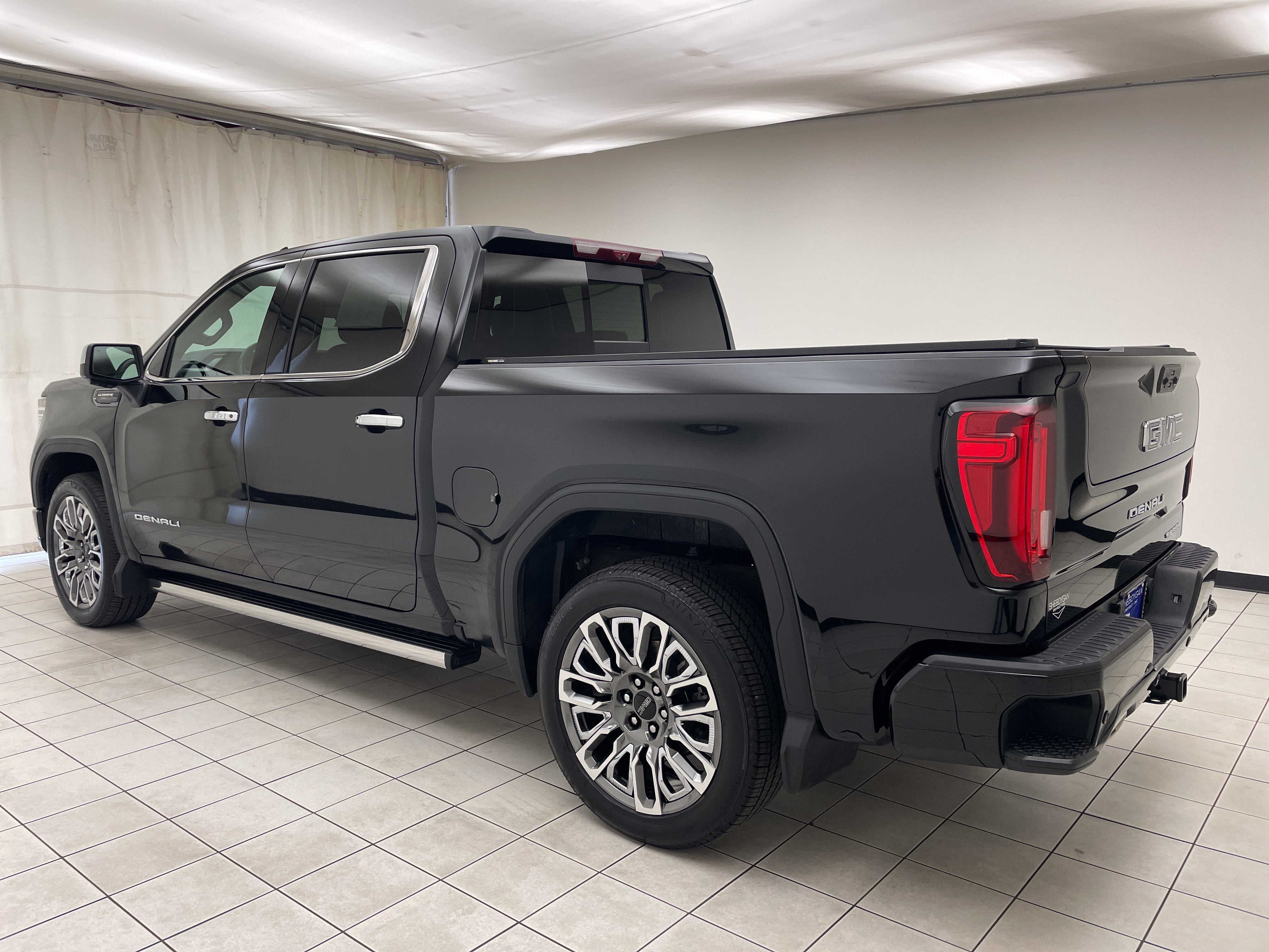 2025 GMC Sierra 1500 Denali Ultimate