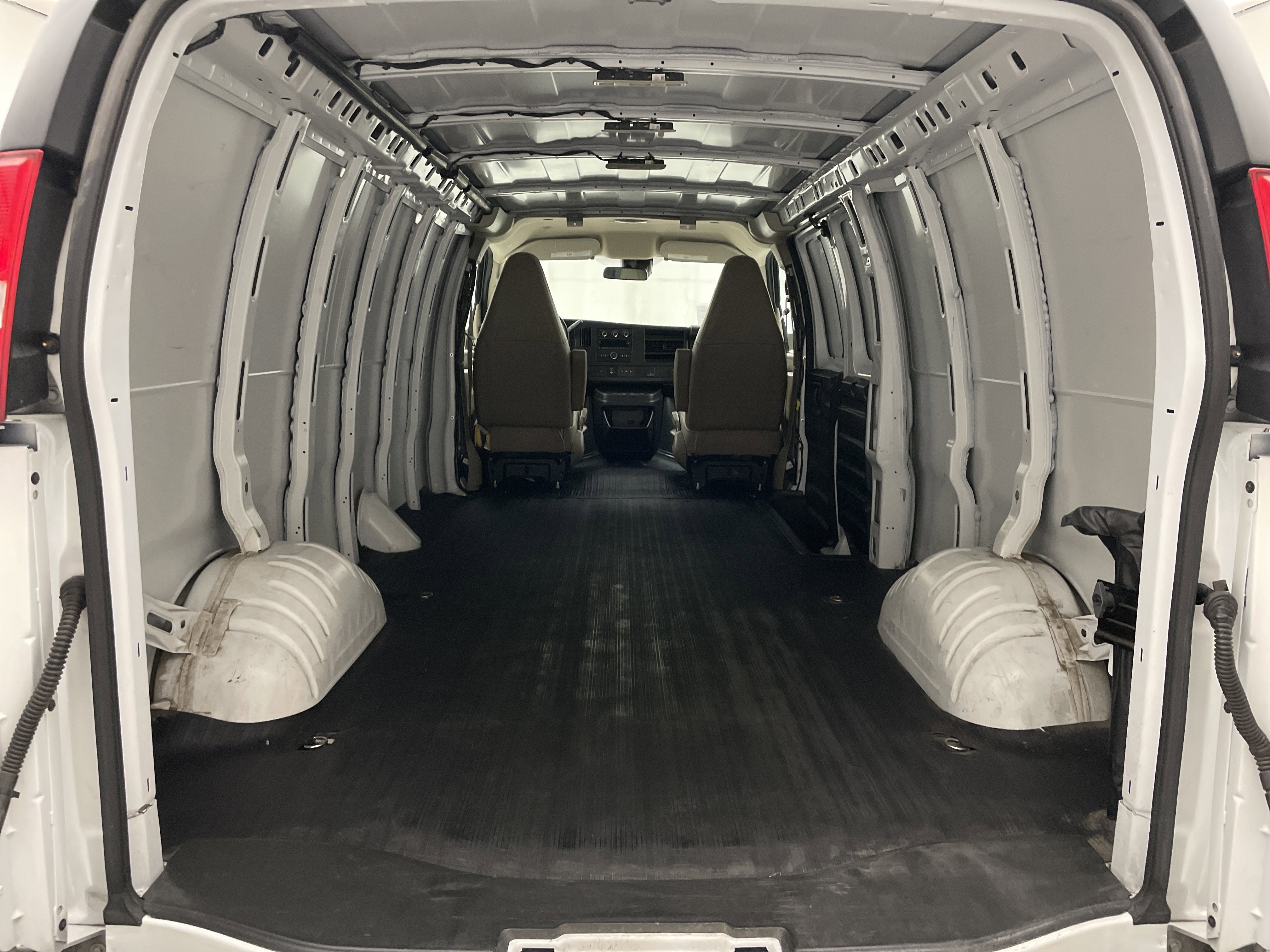 2024 GMC Savana Cargo 2500 Work Van