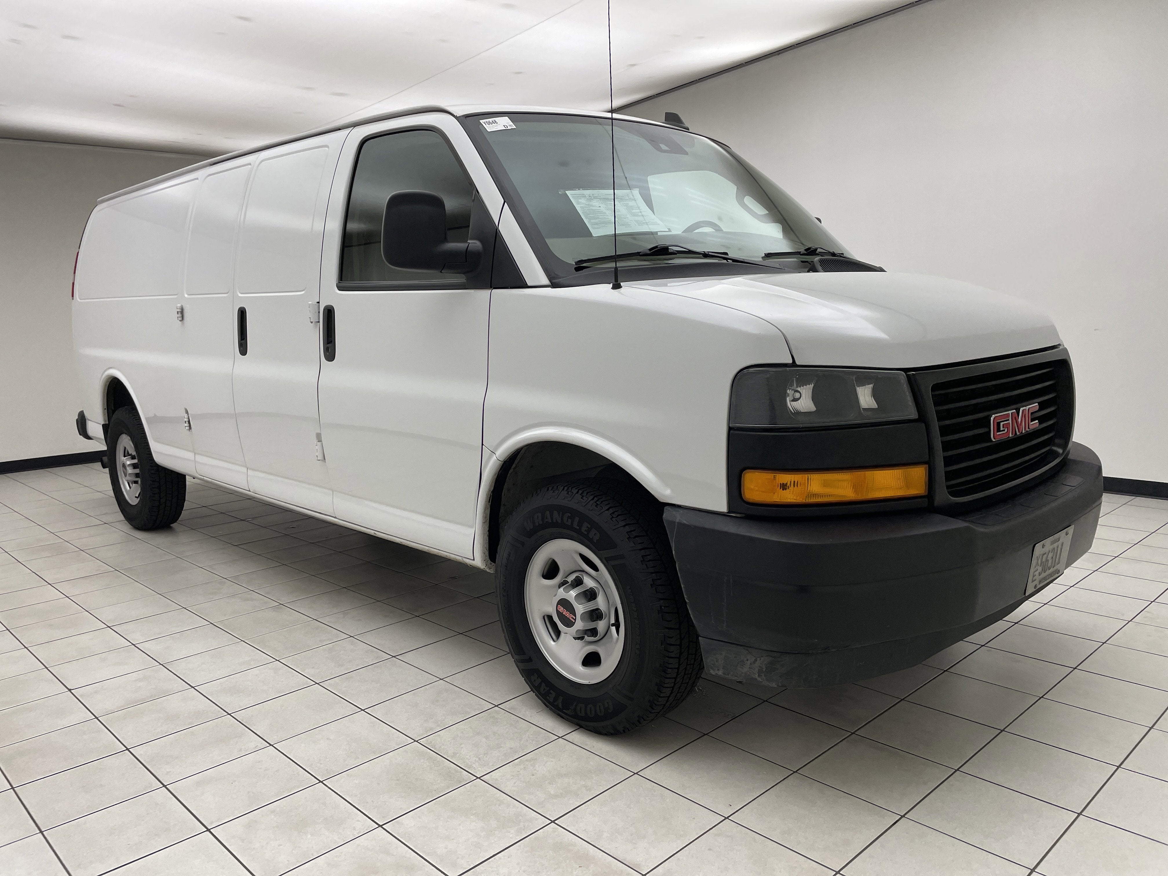 2024 GMC Savana Cargo 2500 Work Van