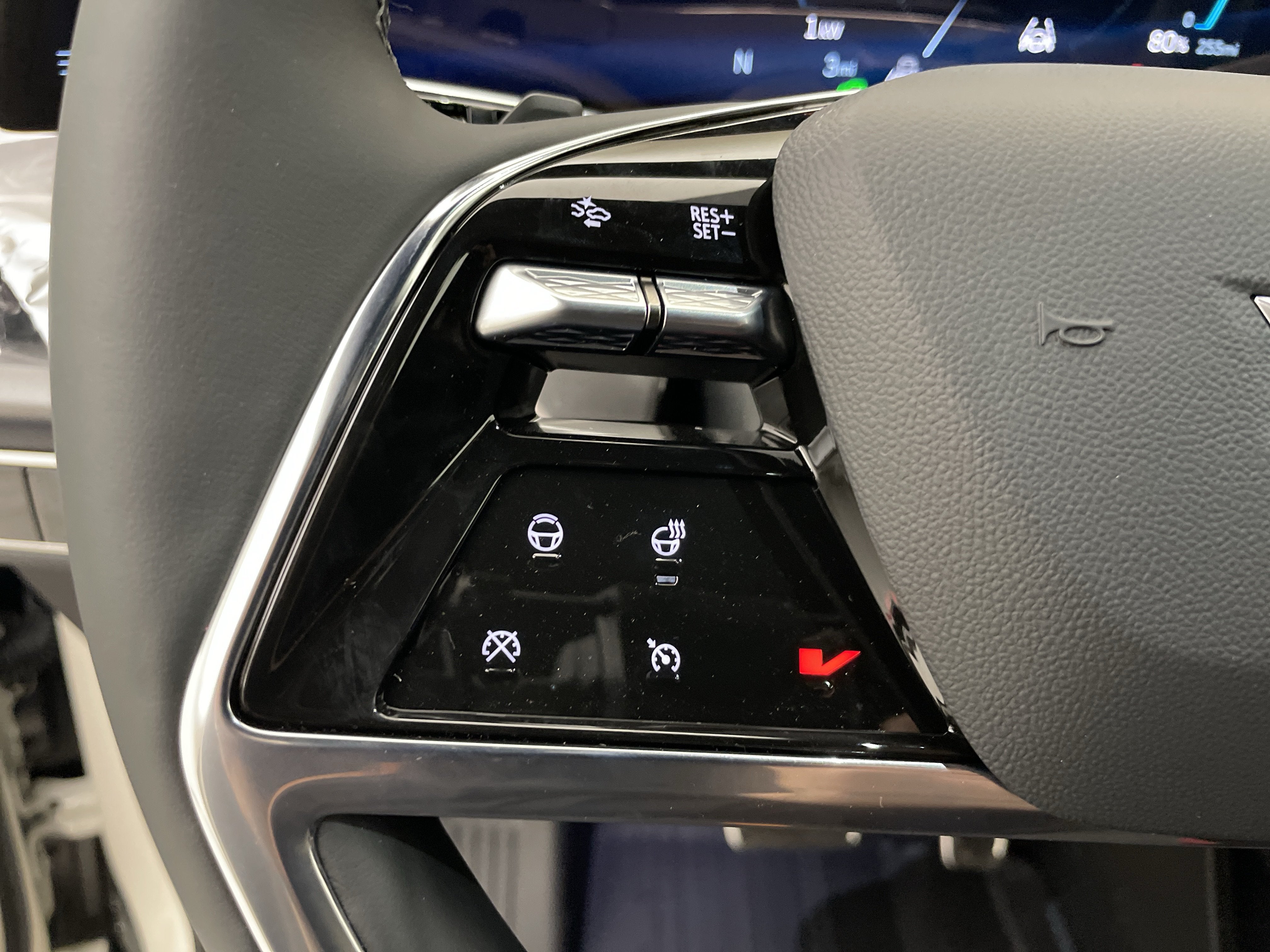 2027 Cadillac VISTIQ Sport - Photo 10