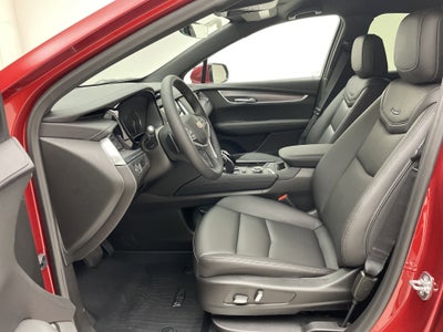 2026 Cadillac XT5 Luxury