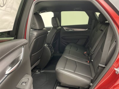 2026 Cadillac XT5 Luxury