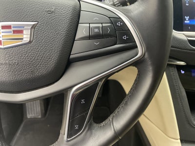 2017 Cadillac XT5 Luxury AWD