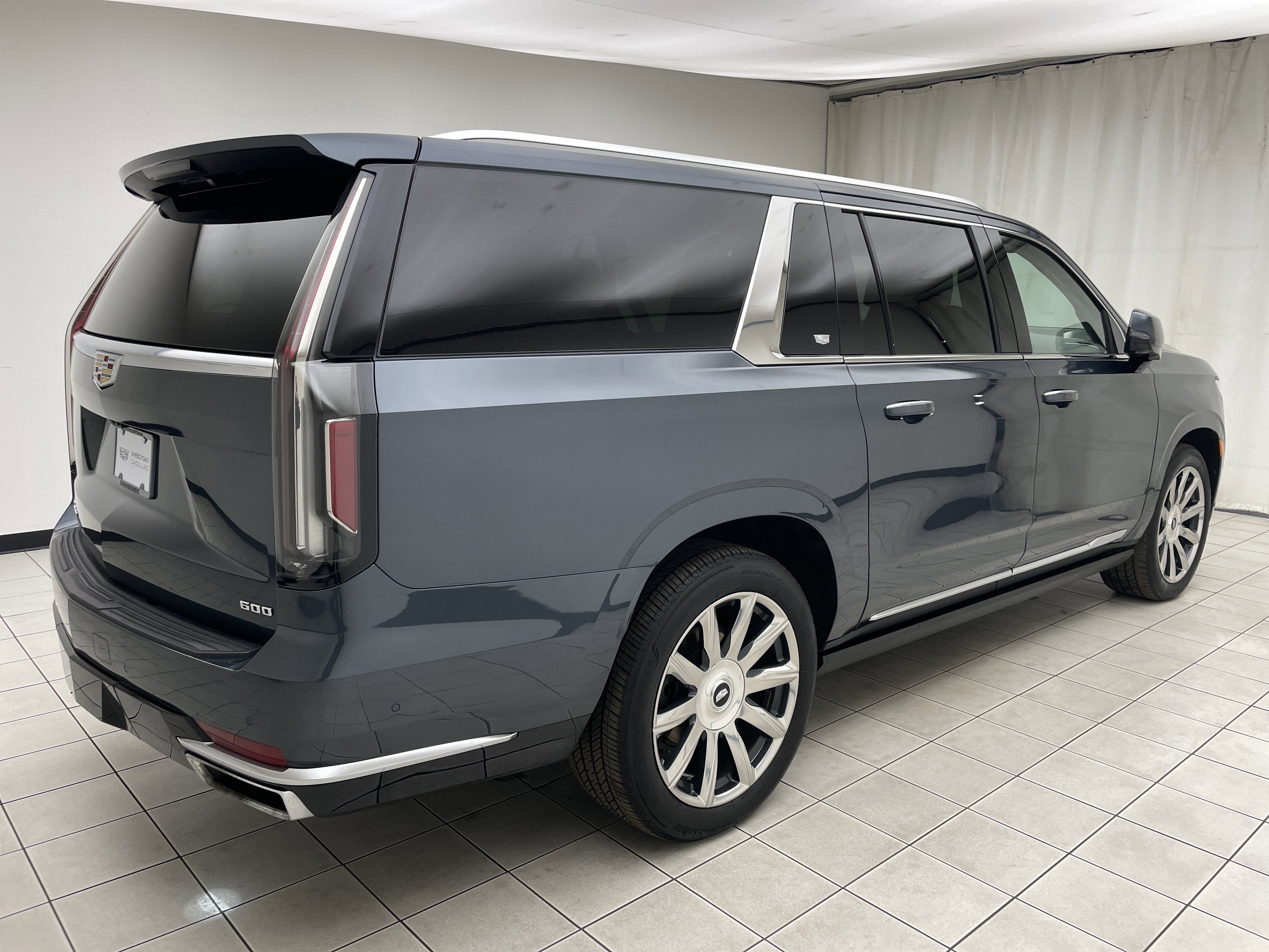 2021 Cadillac Escalade ESV Premium Luxury Platinum