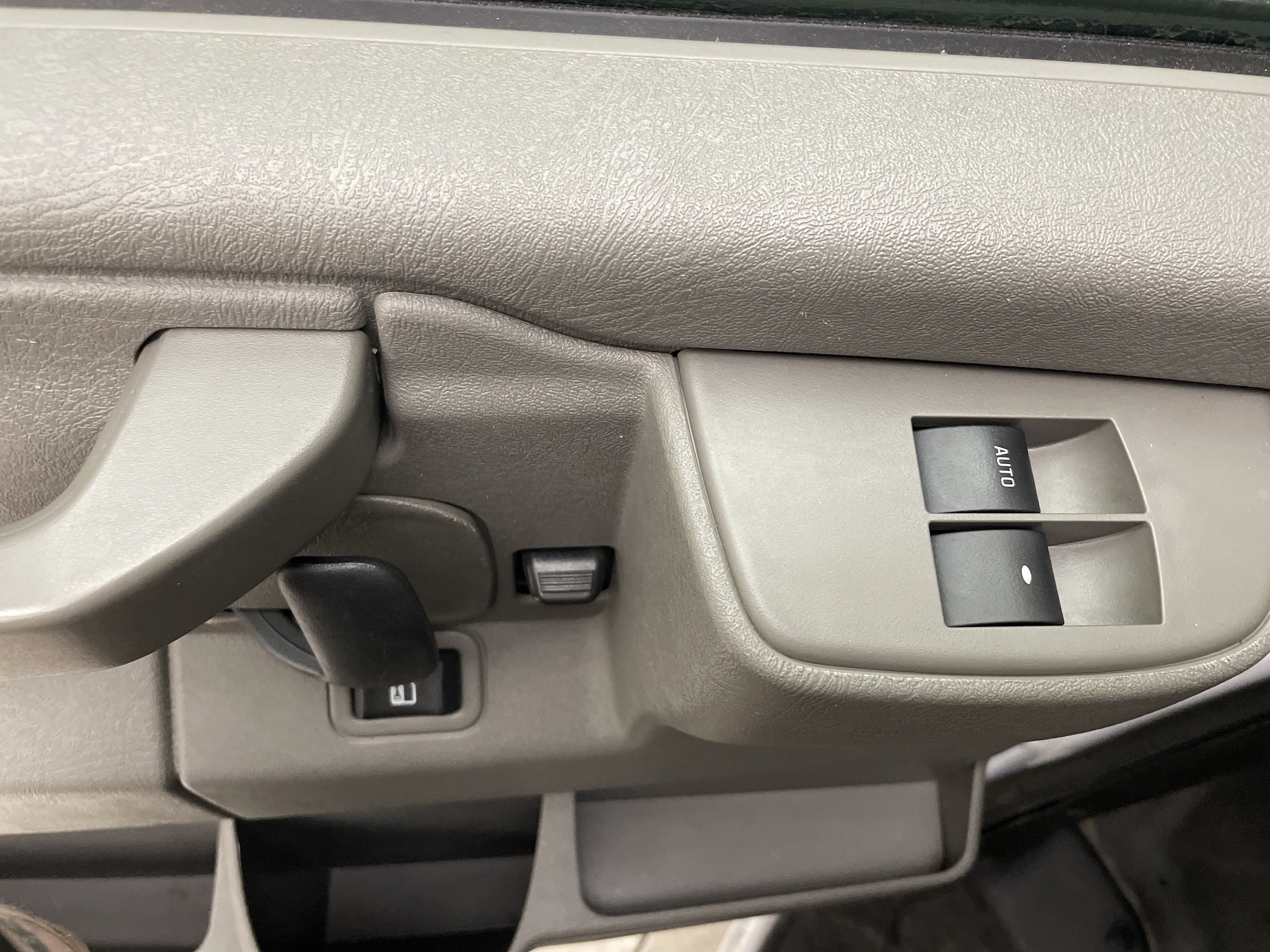 2024 Chevrolet Express Cutaway 3500 Work Van