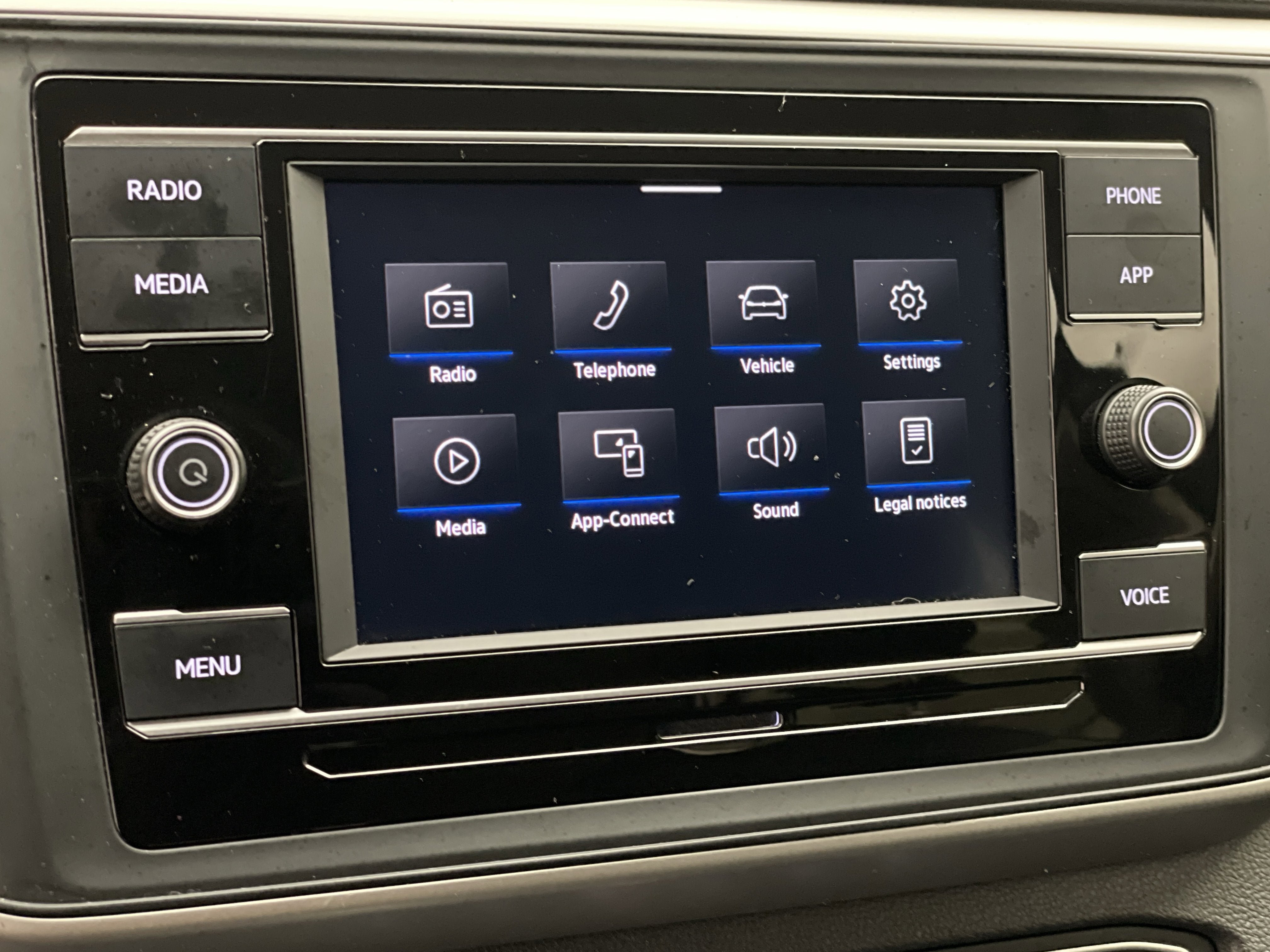 2023 Volkswagen Atlas 2.0T SE