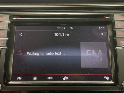 2017 Volkswagen Passat 1.8T R-Line