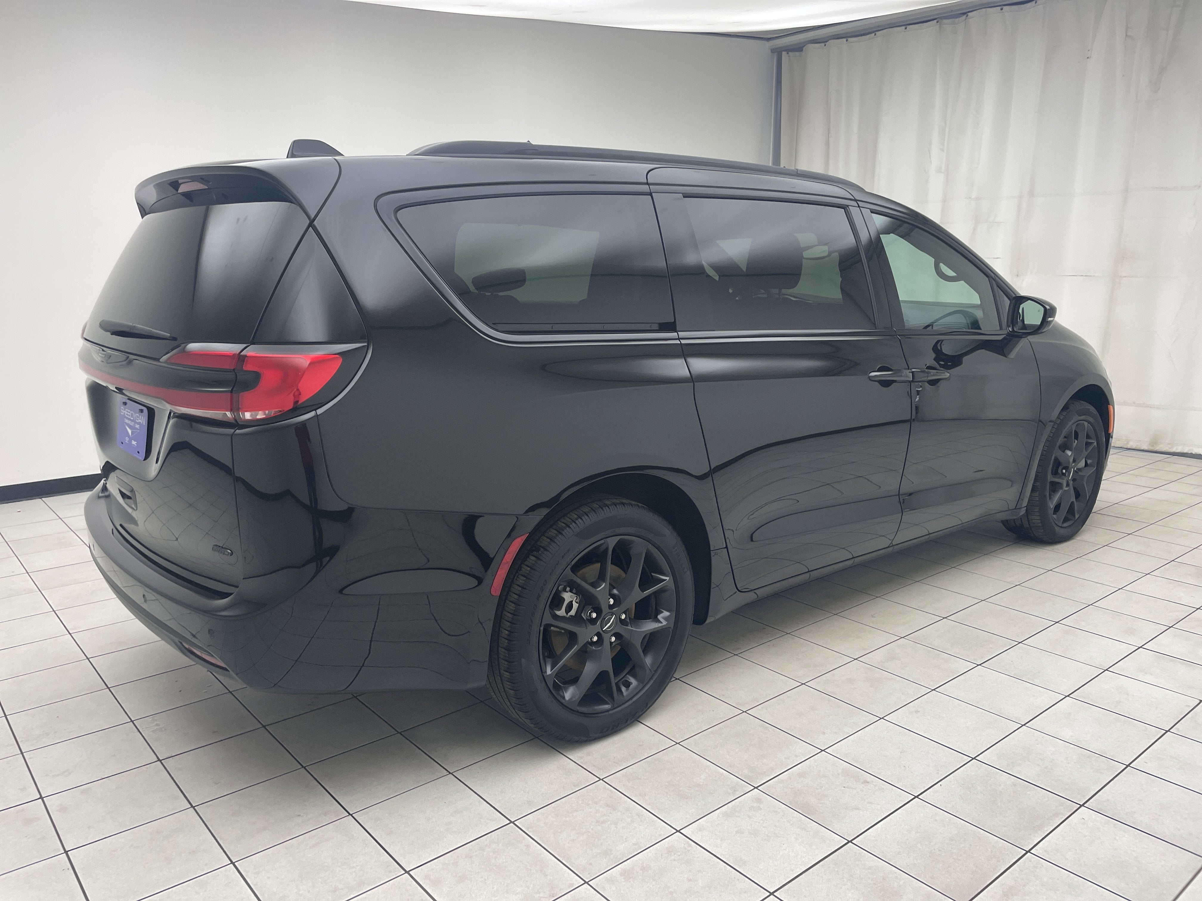 2024 Chrysler Pacifica Touring L AWD