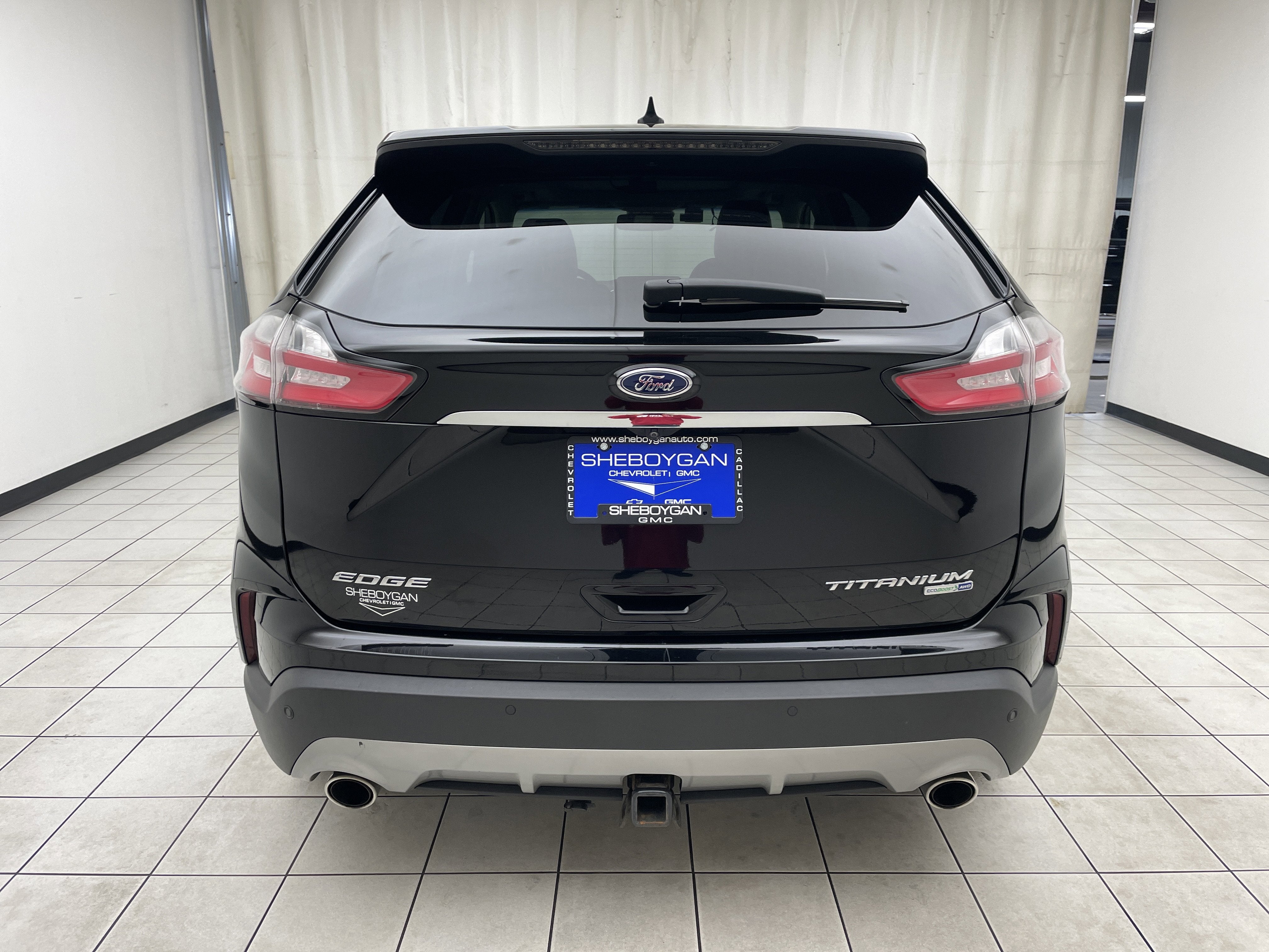 2020 Ford Edge Titanium