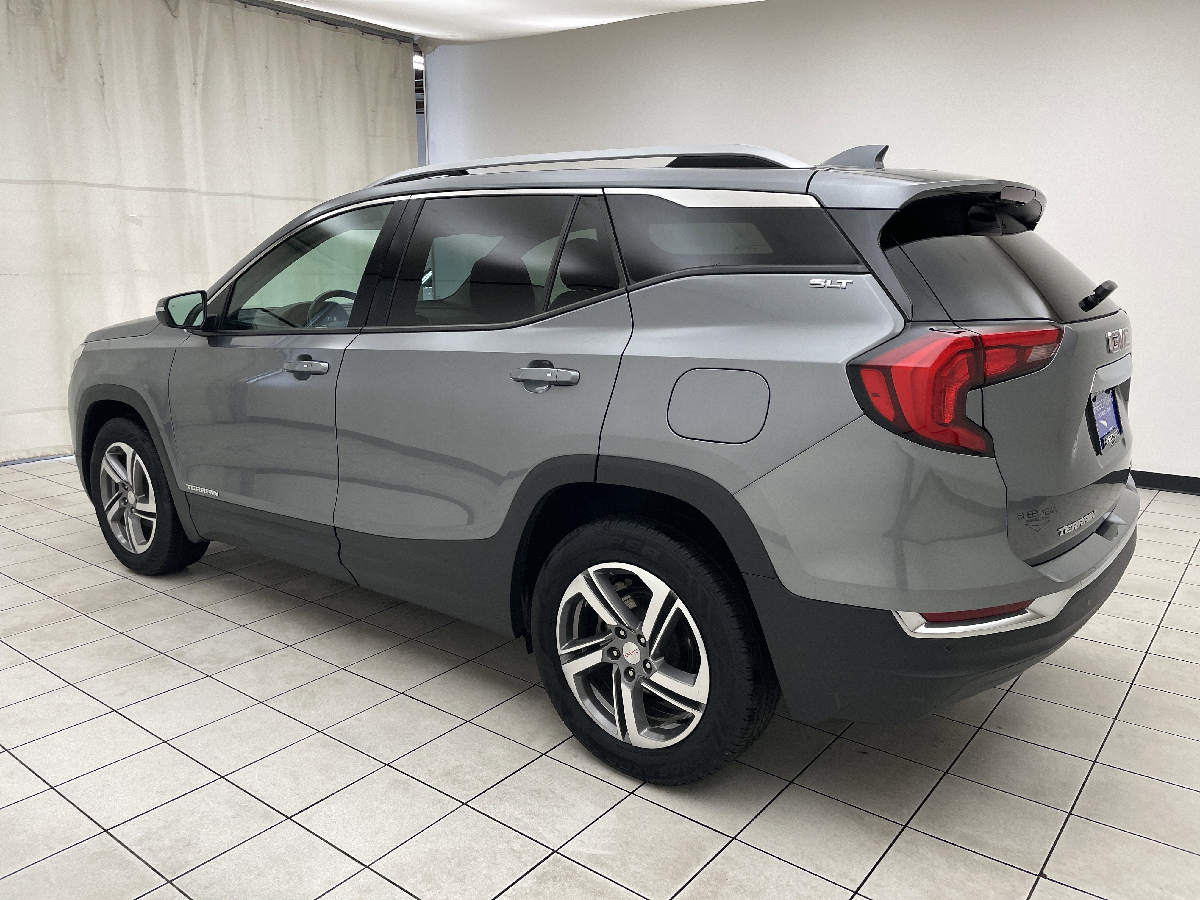 2020 GMC Terrain SLT