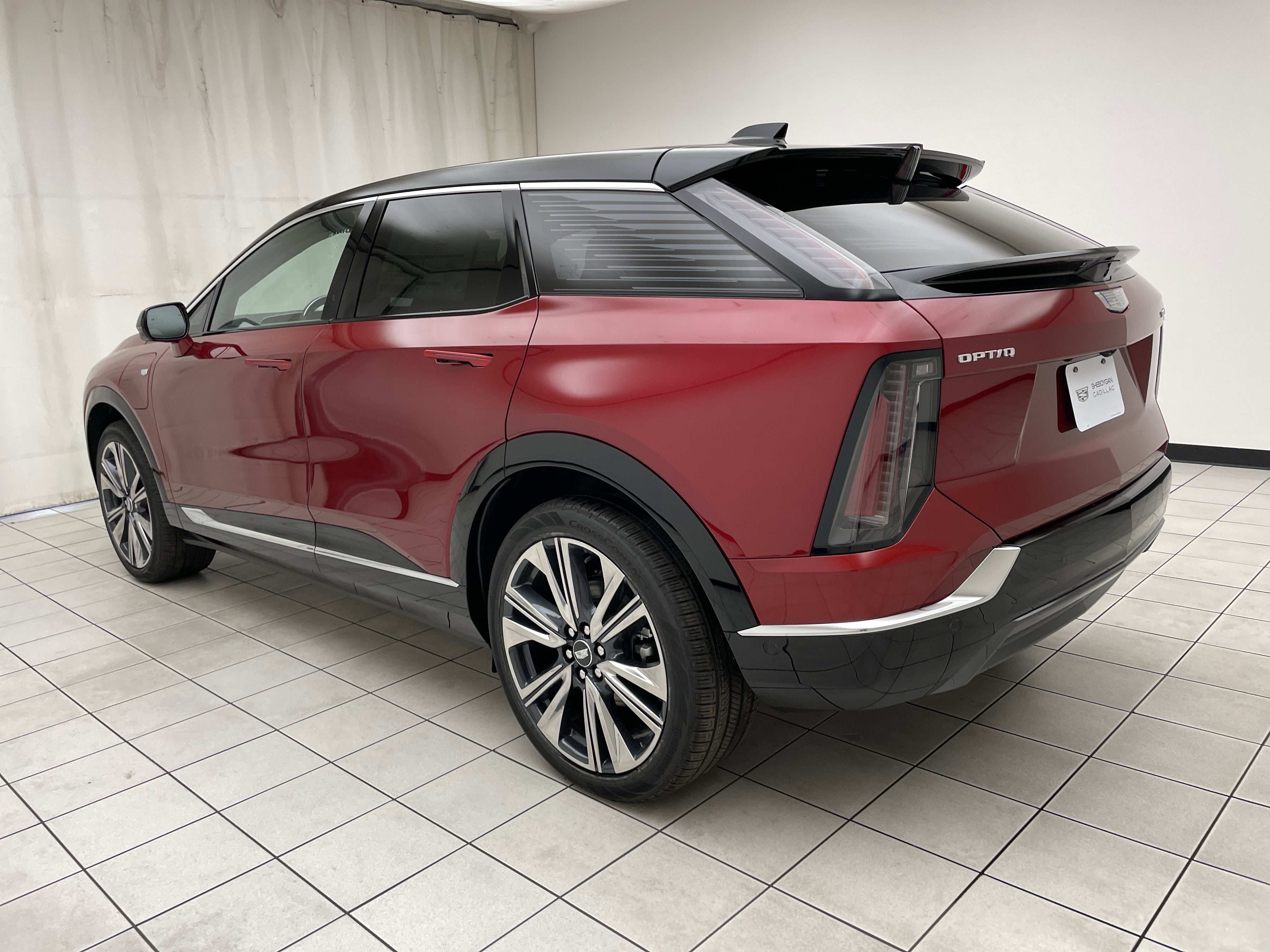 2026 Cadillac OPTIQ Premium Luxury