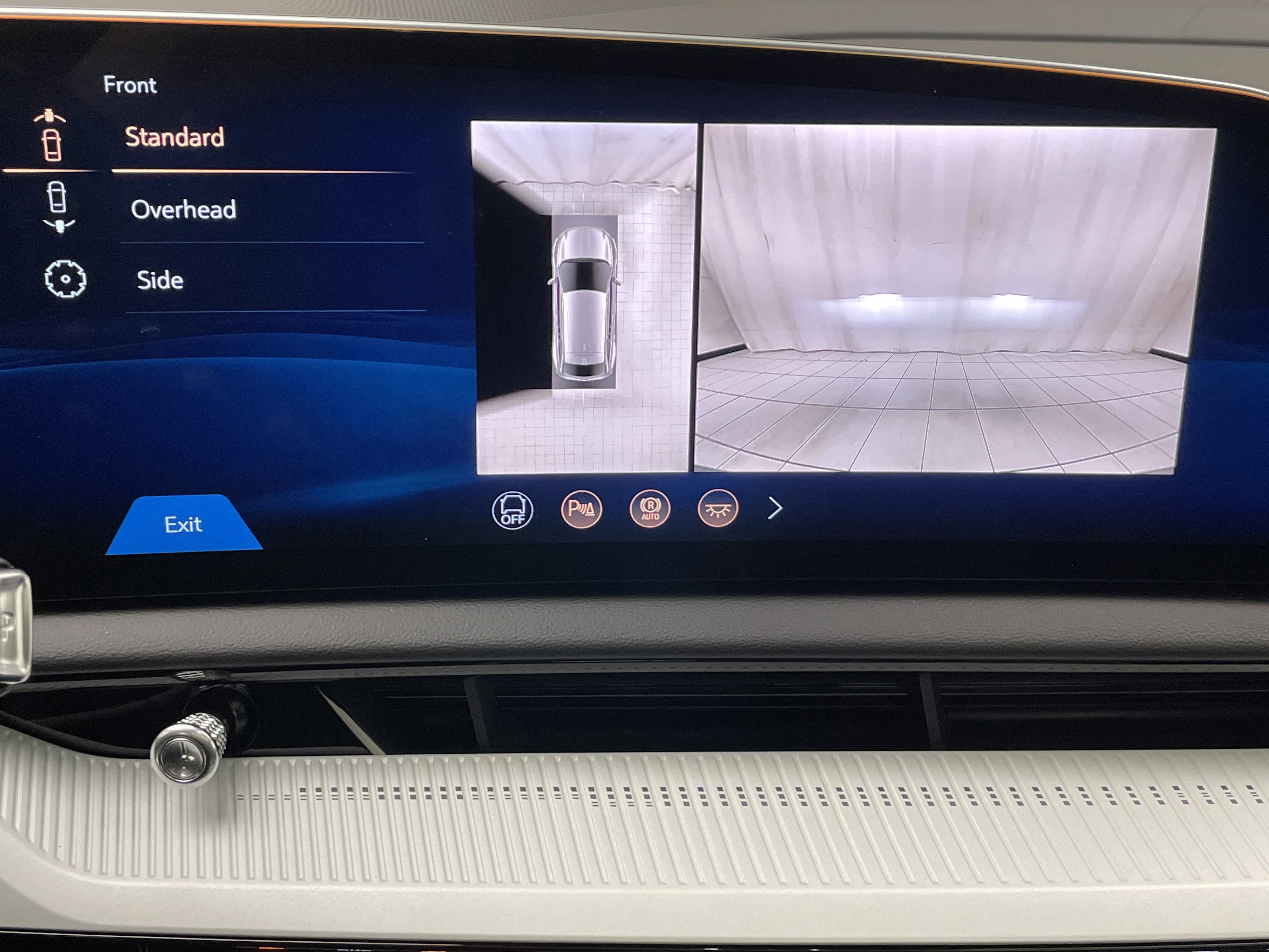 2026 Cadillac OPTIQ Premium Luxury