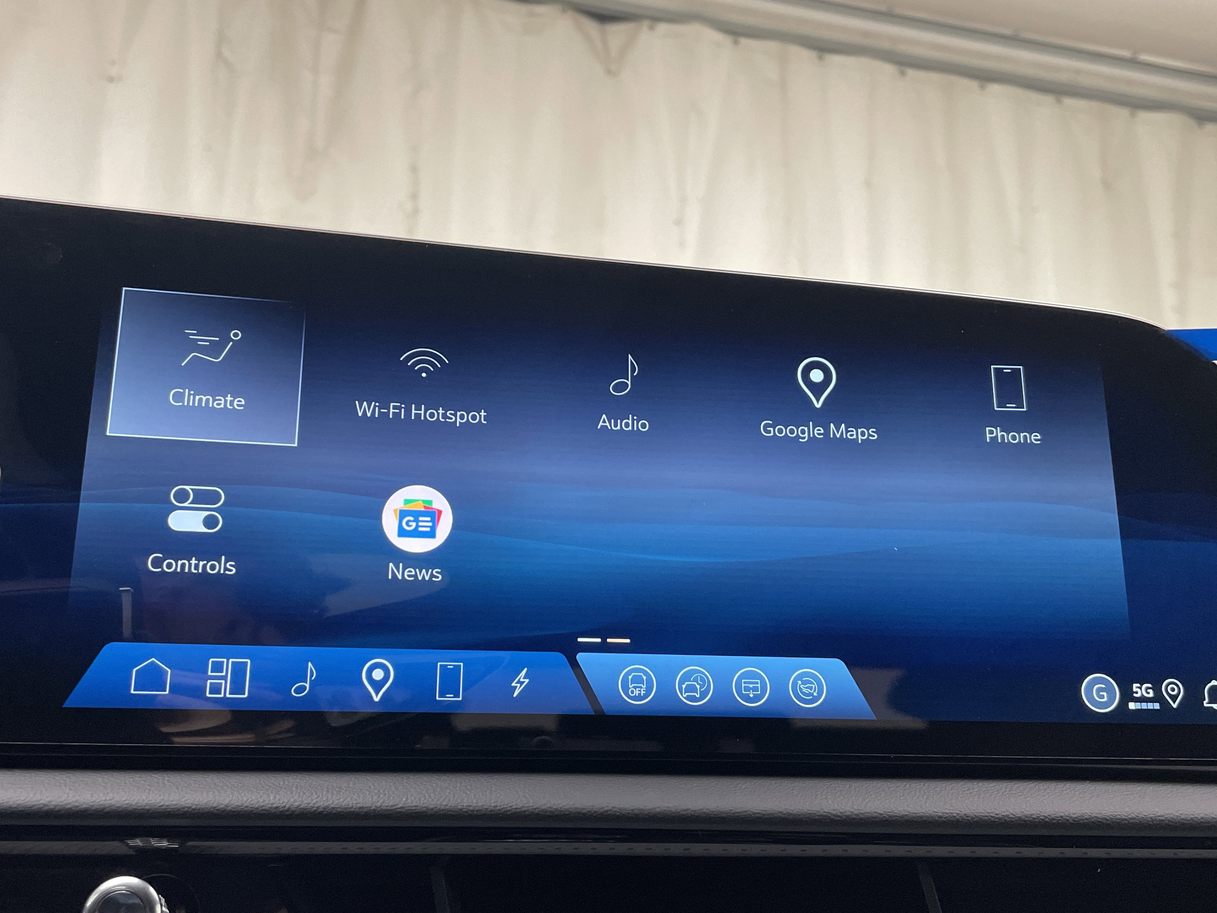 2026 Cadillac OPTIQ Premium Luxury