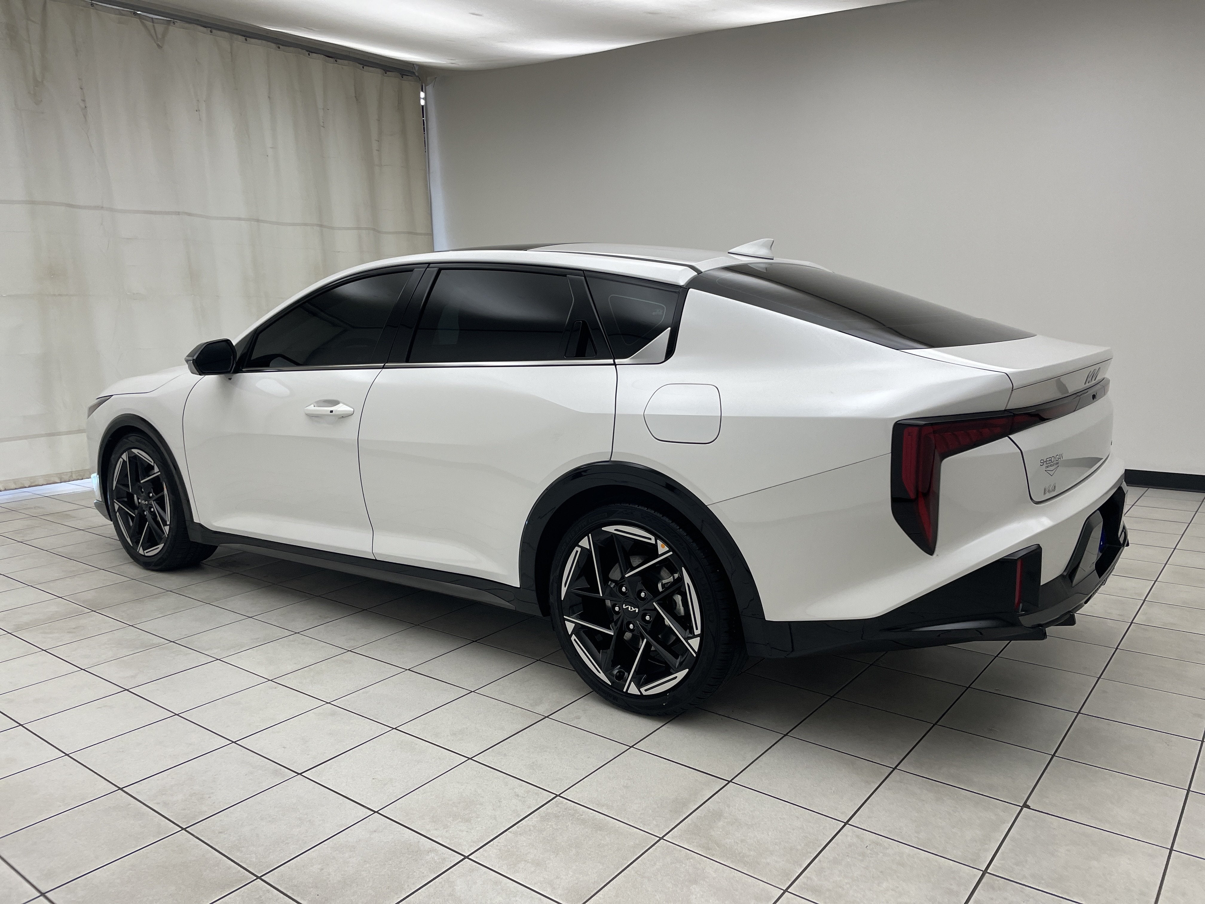 2025 Kia K4 GT-Line