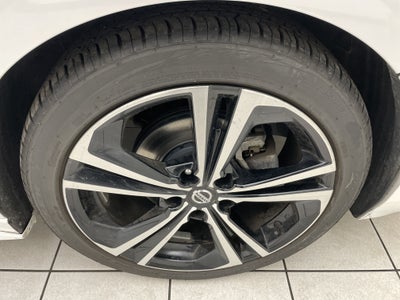 2022 Nissan Sentra SR Xtronic CVT