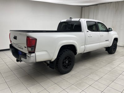 2022 Toyota Tacoma 4WD SR5