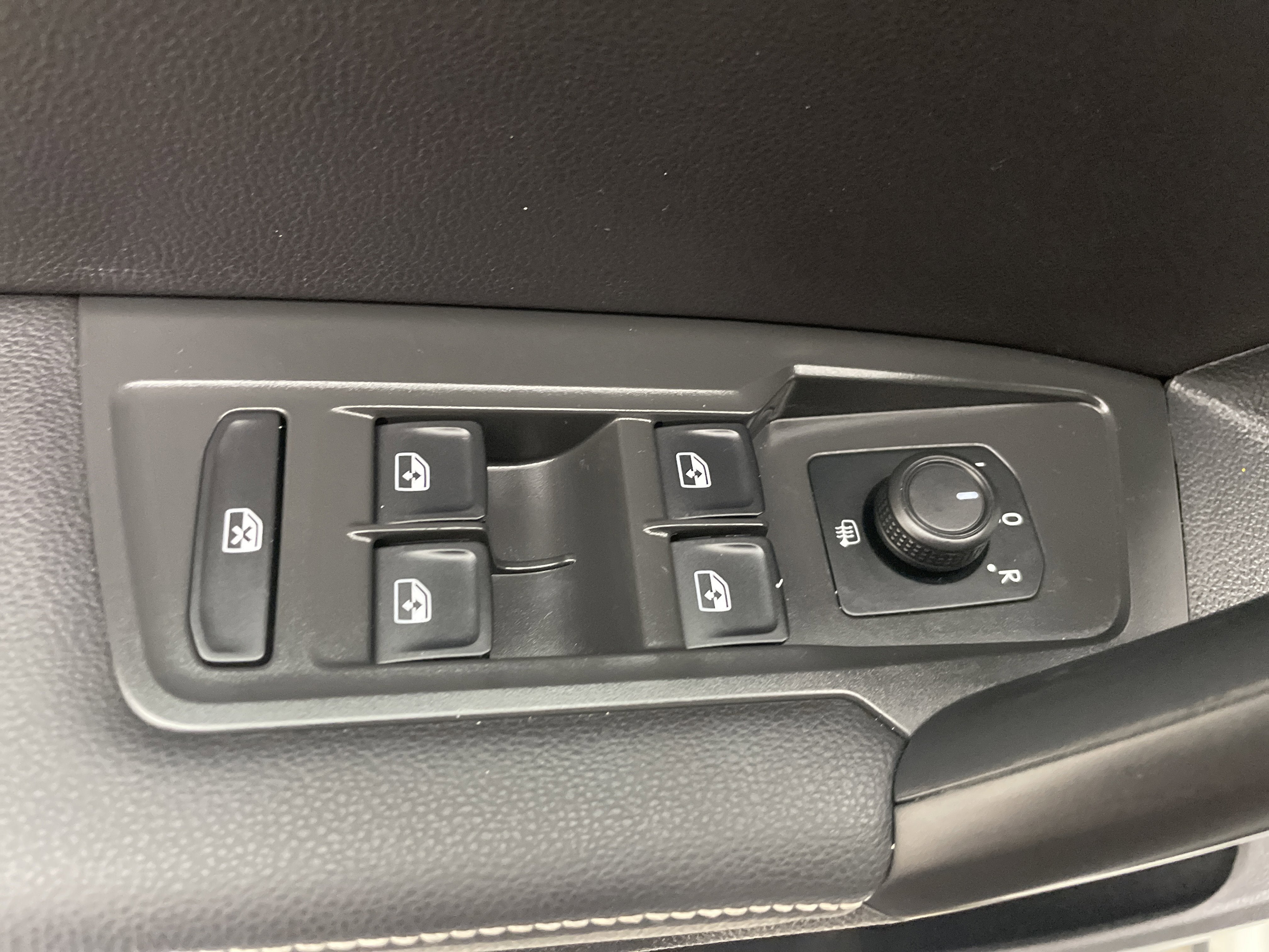 2022 Volkswagen Tiguan 2.0T S