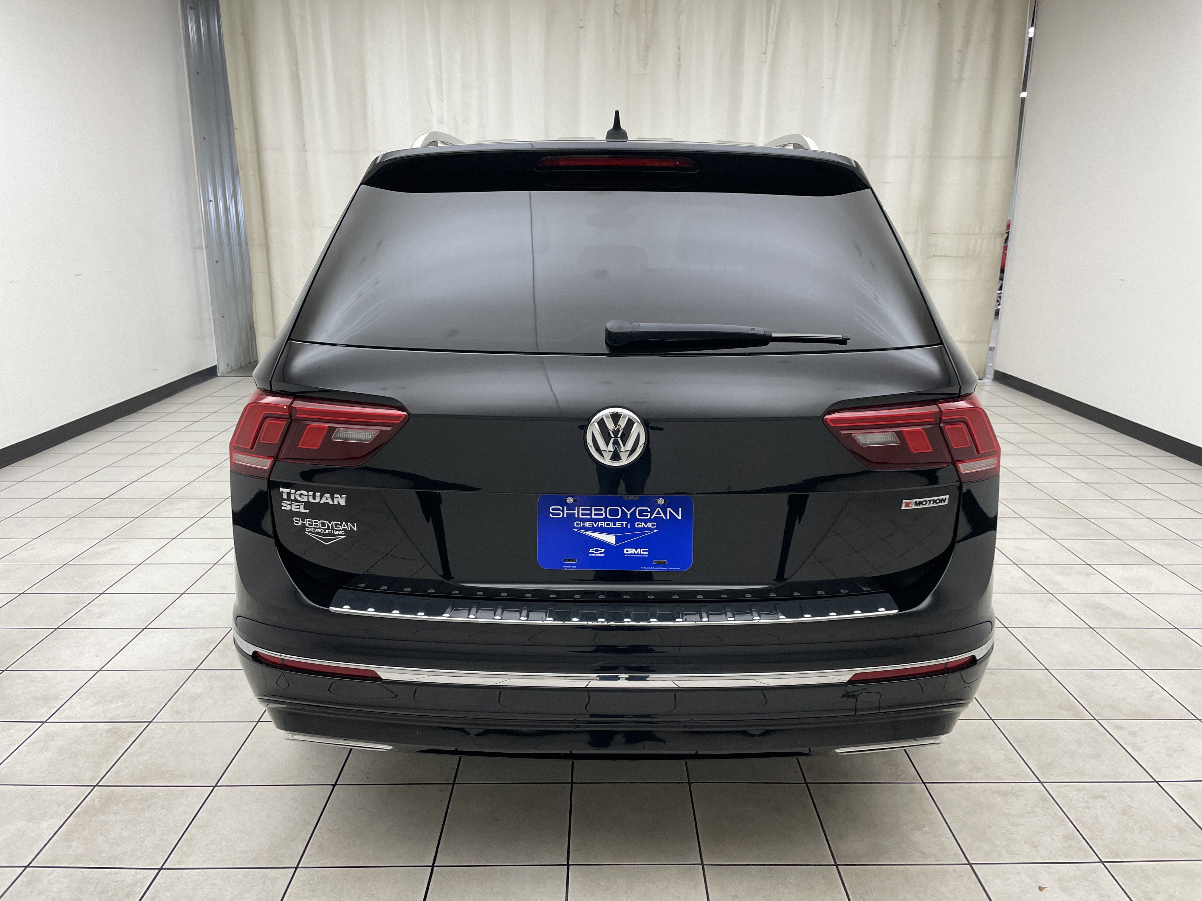2021 Volkswagen Tiguan 2.0T SEL Premium R-Line