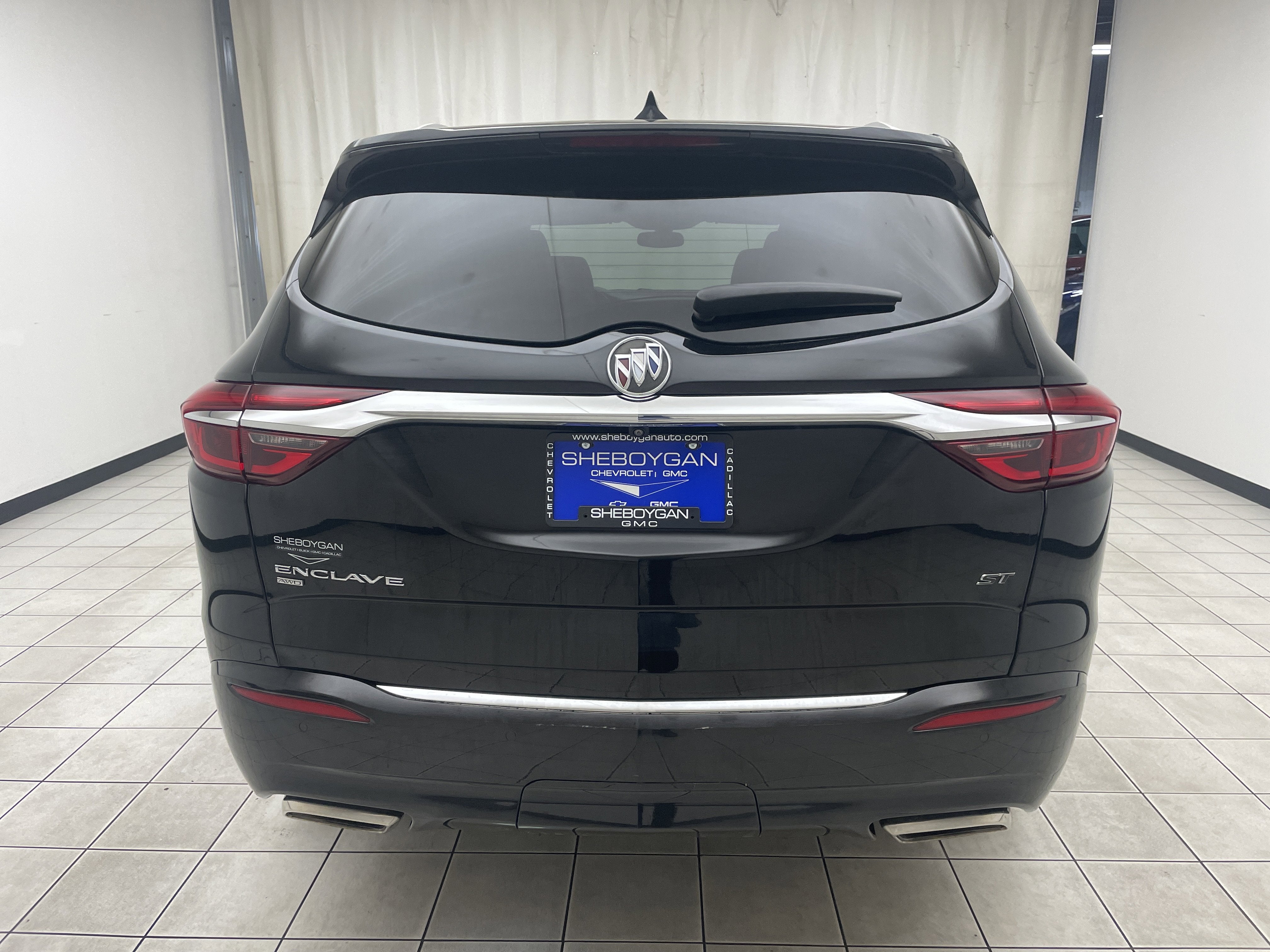 2021 Buick Enclave Essence