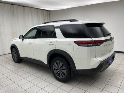 2023 Nissan Pathfinder SV FWD